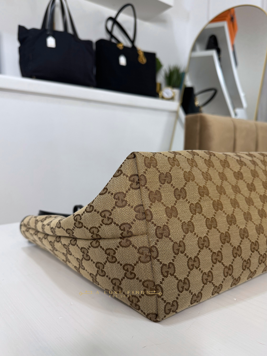 GUCCI GG Canvas Jolie Tote Bag