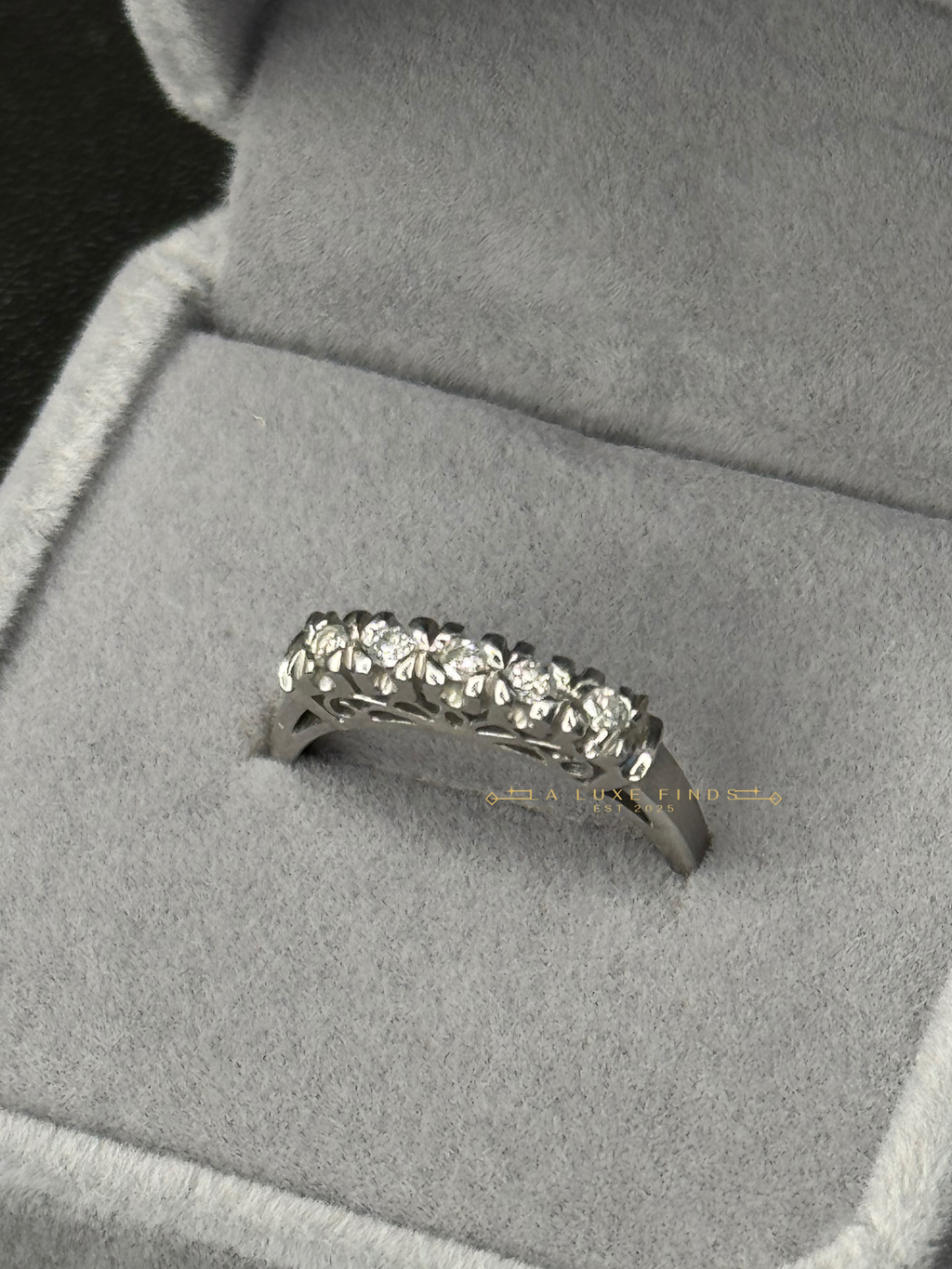 Pre-owned 0.16ct Natural Diamond Platinum Ring