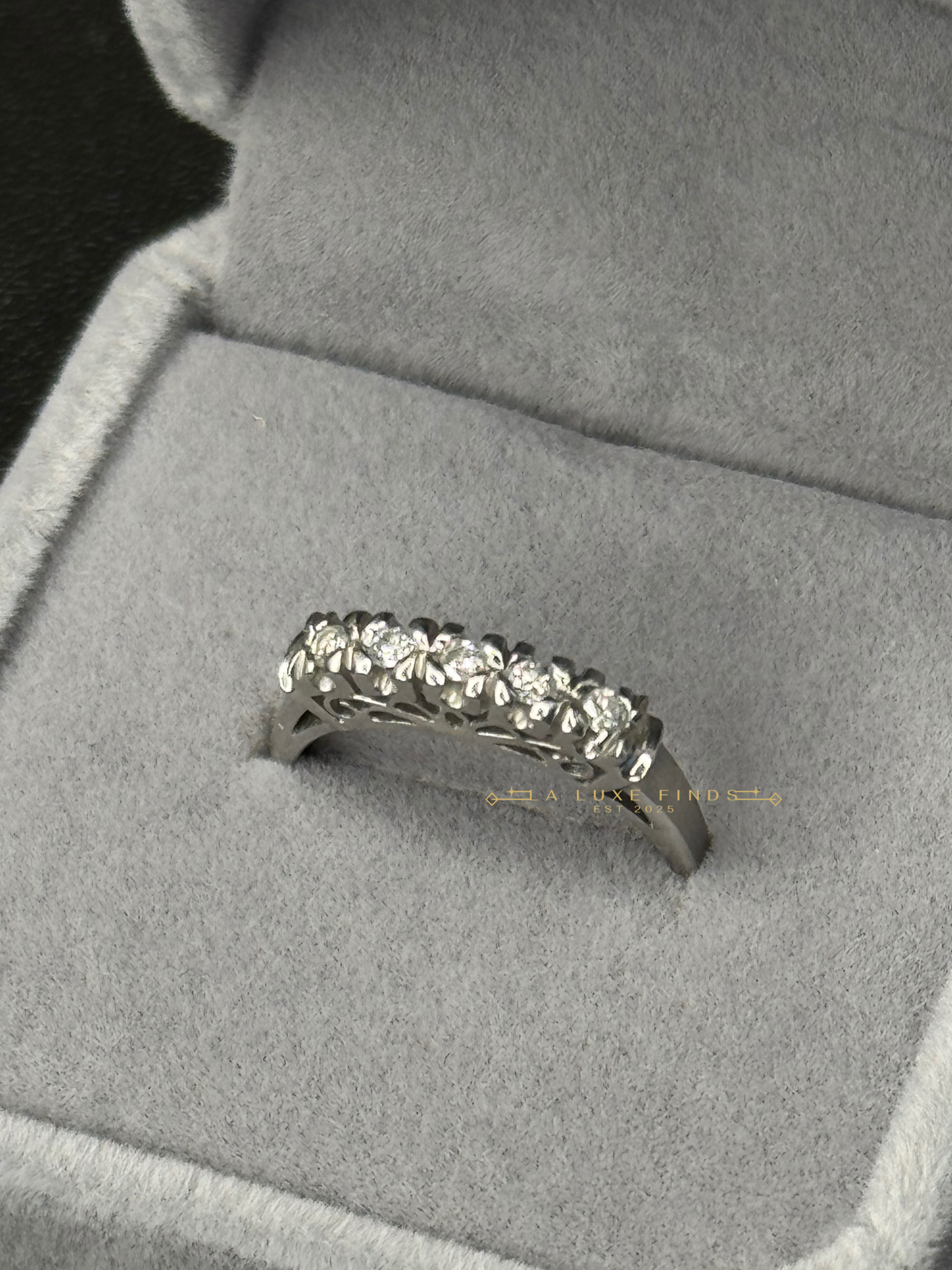 Pre-owned 0.16ct Natural Diamond Platinum Ring