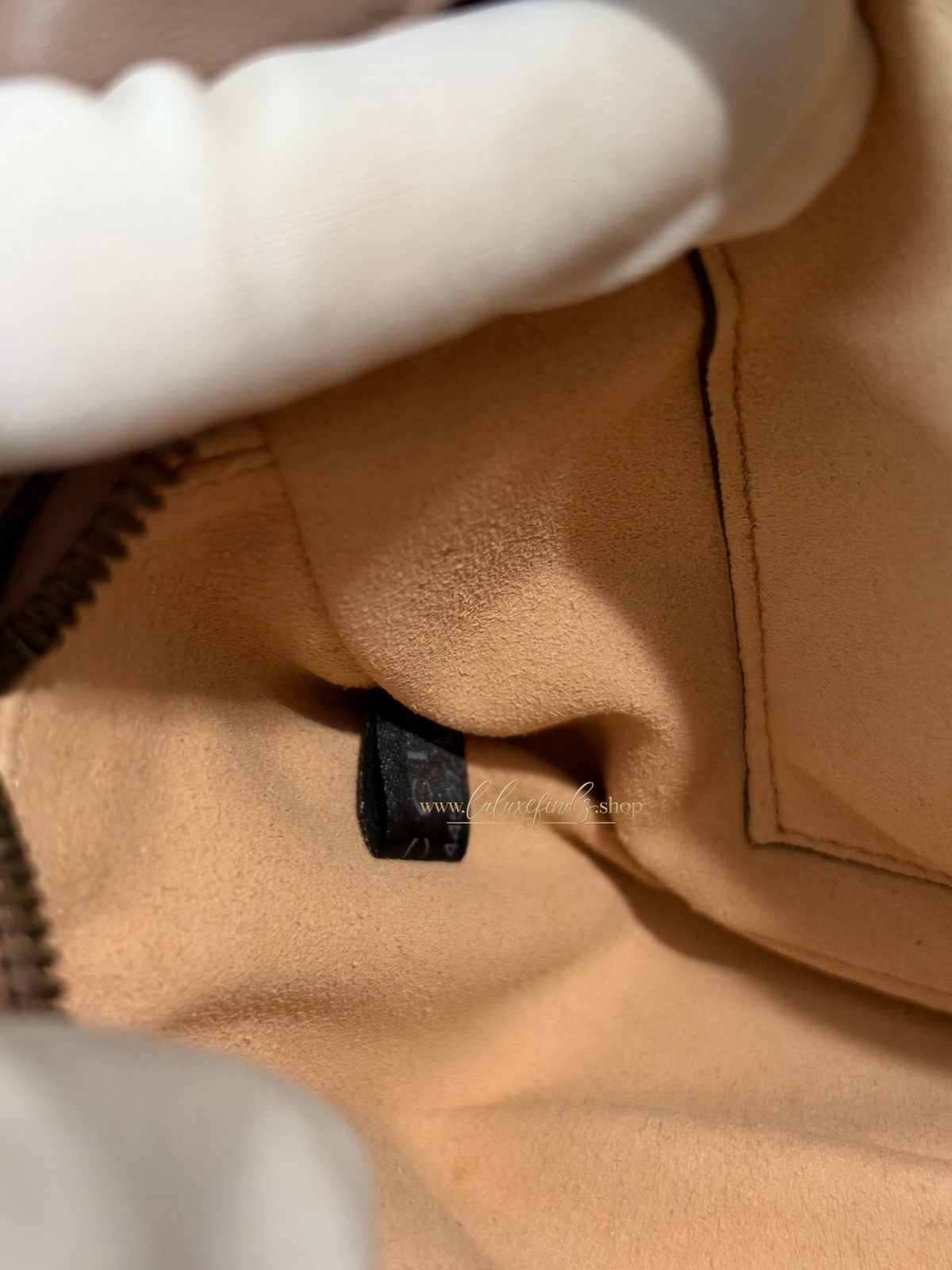 GUCCI Marmont Camera Bag