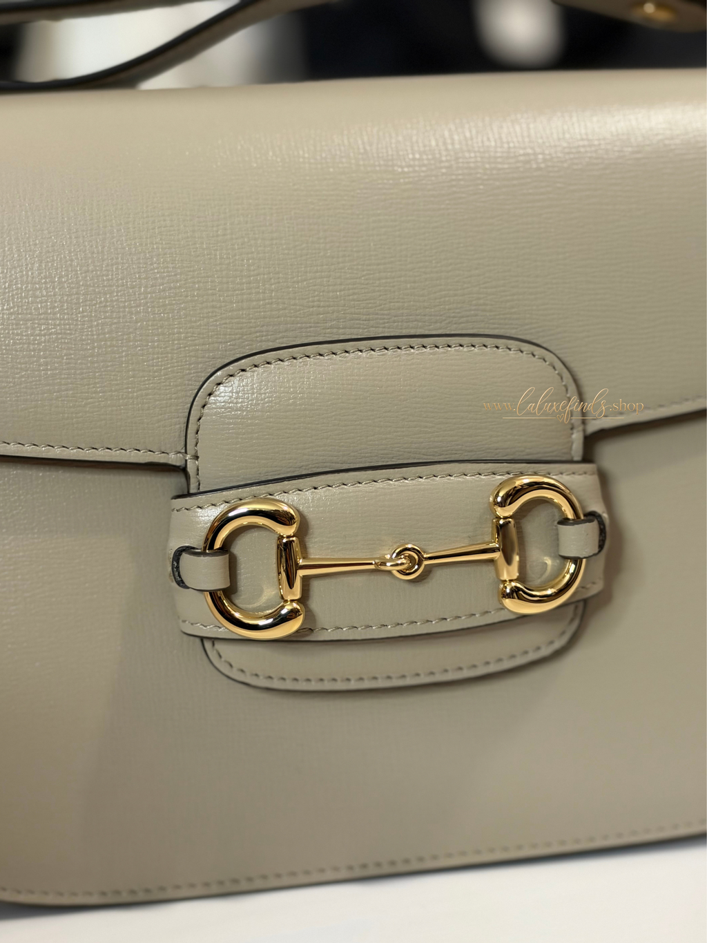 GUCCI Horsebit 1955 Medium Shoulder Bag