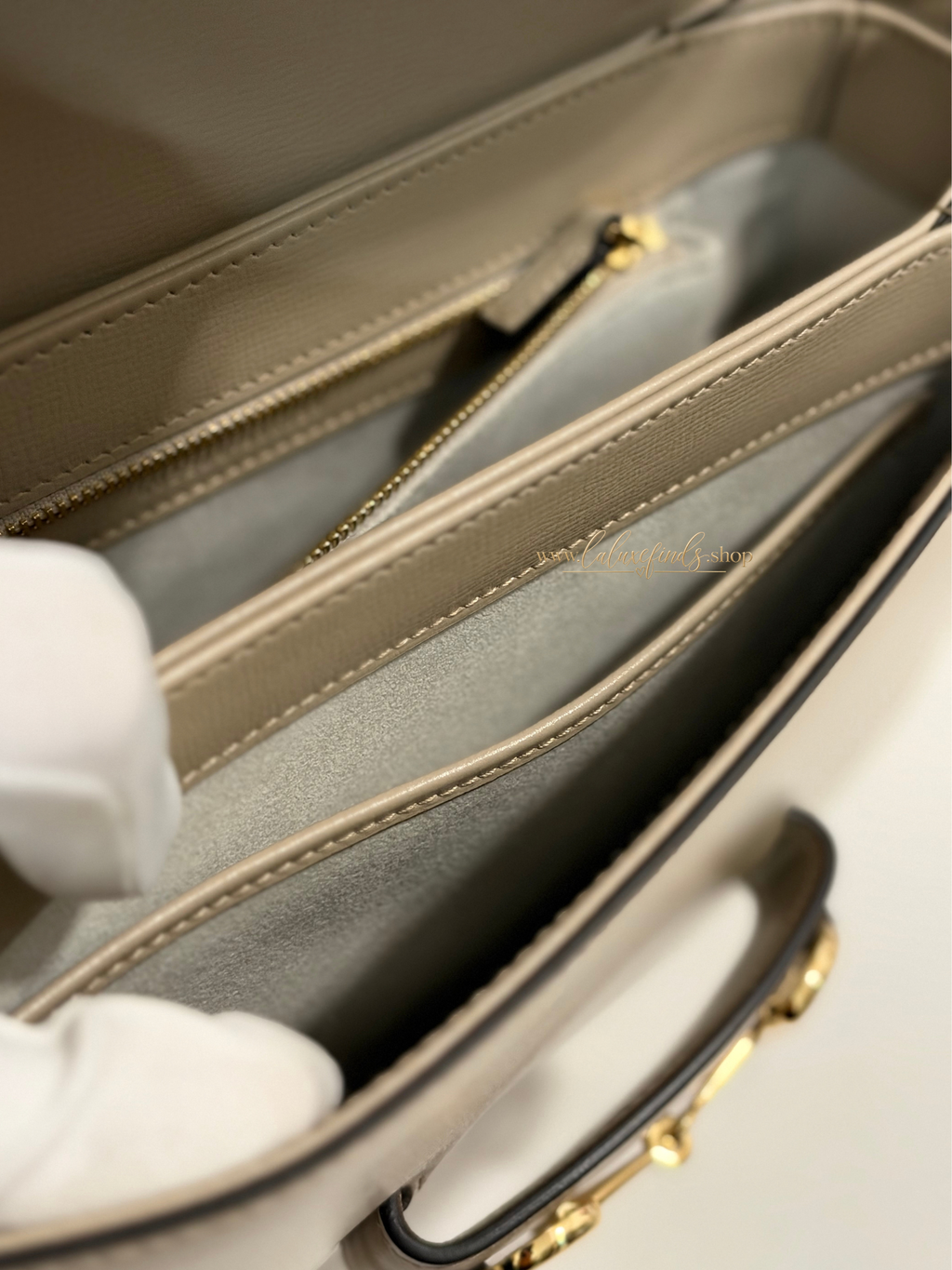 GUCCI Horsebit 1955 Medium Shoulder Bag