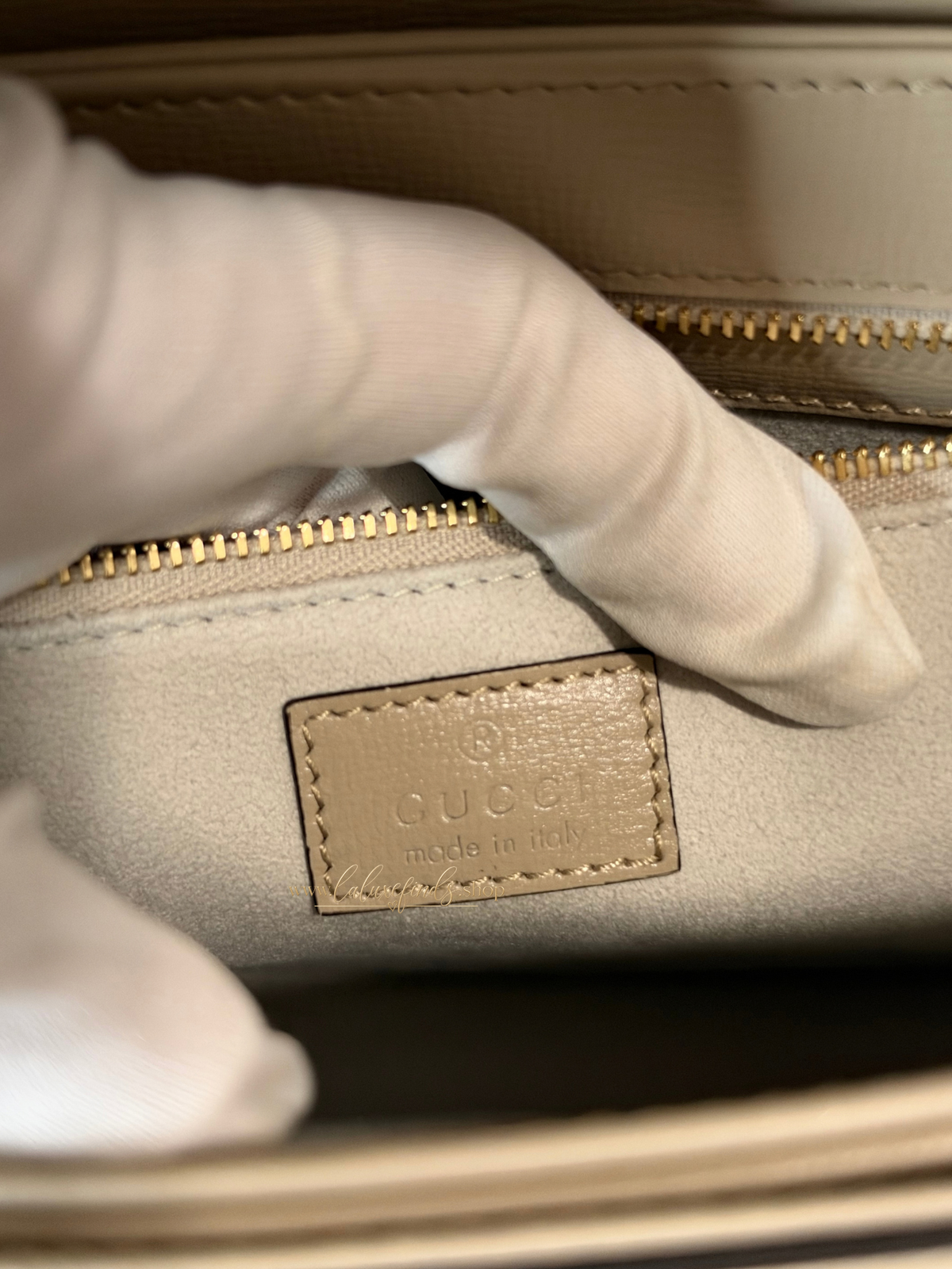 GUCCI Horsebit 1955 Medium Shoulder Bag