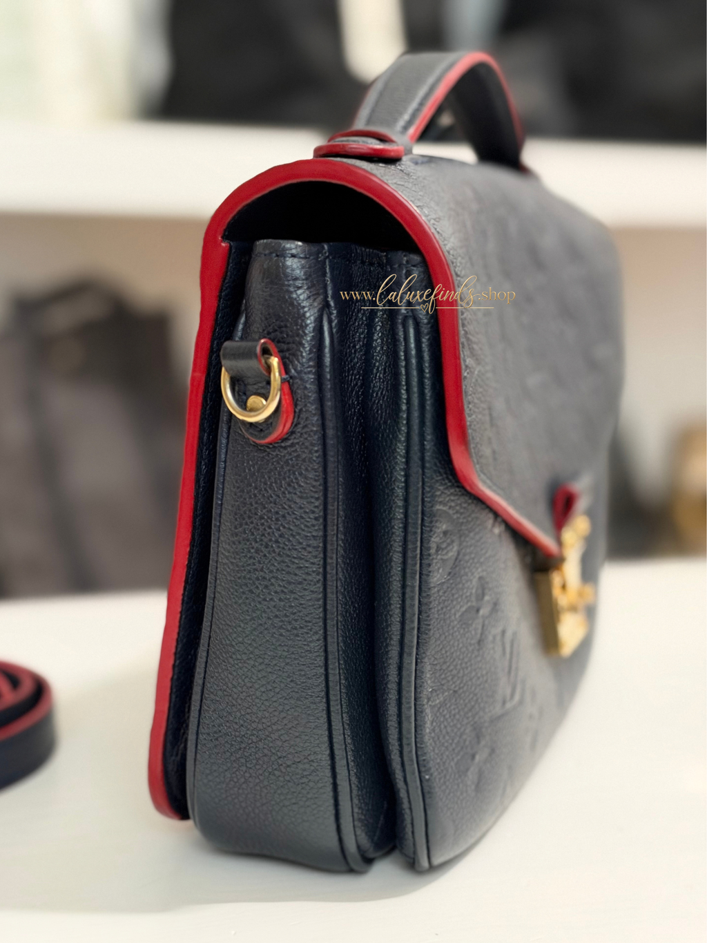 LOUIS VUITTON 2017 Monogram Empriente Pochette Metis