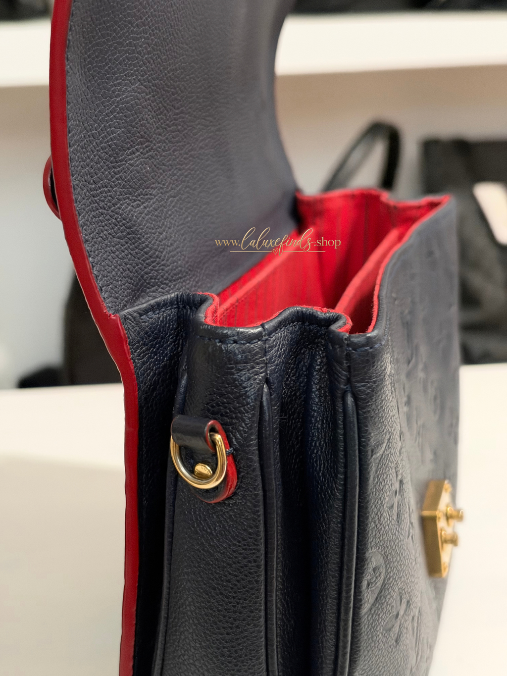 LOUIS VUITTON 2017 Monogram Empriente Pochette Metis
