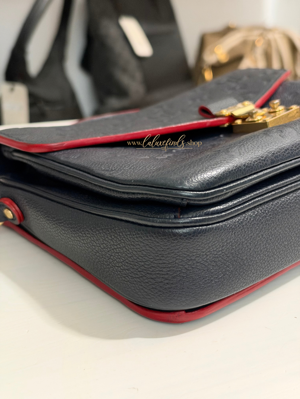 LOUIS VUITTON 2017 Monogram Empriente Pochette Metis