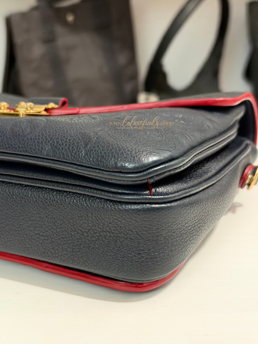 LOUIS VUITTON 2017 Monogram Empriente Pochette Metis