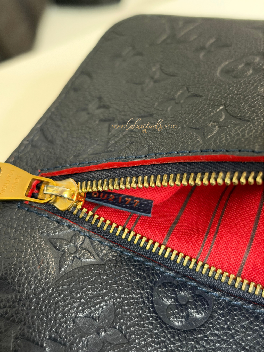 LOUIS VUITTON 2017 Monogram Empriente Pochette Metis