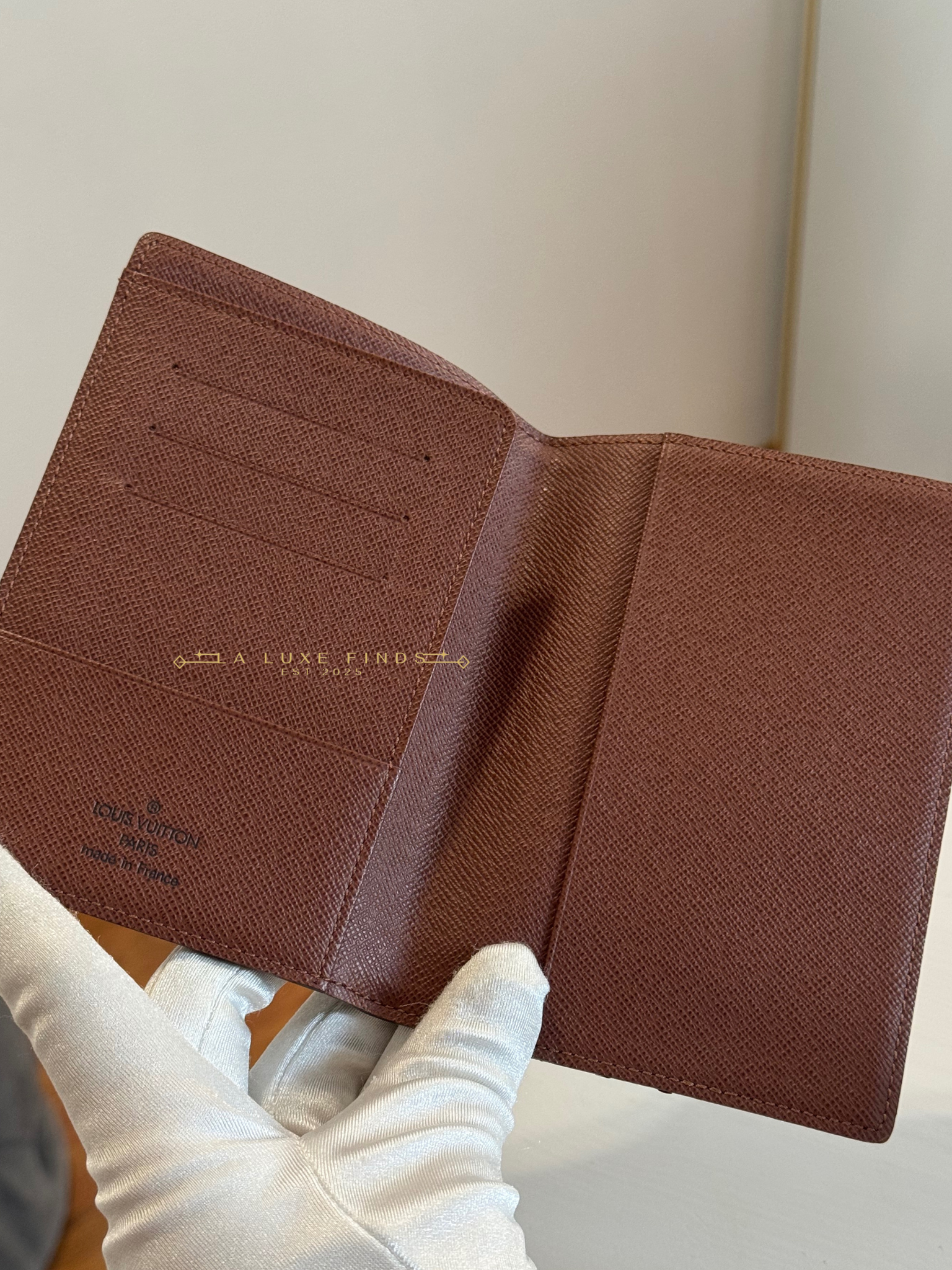 LOUIS VUITTON Monogram Passport Cover