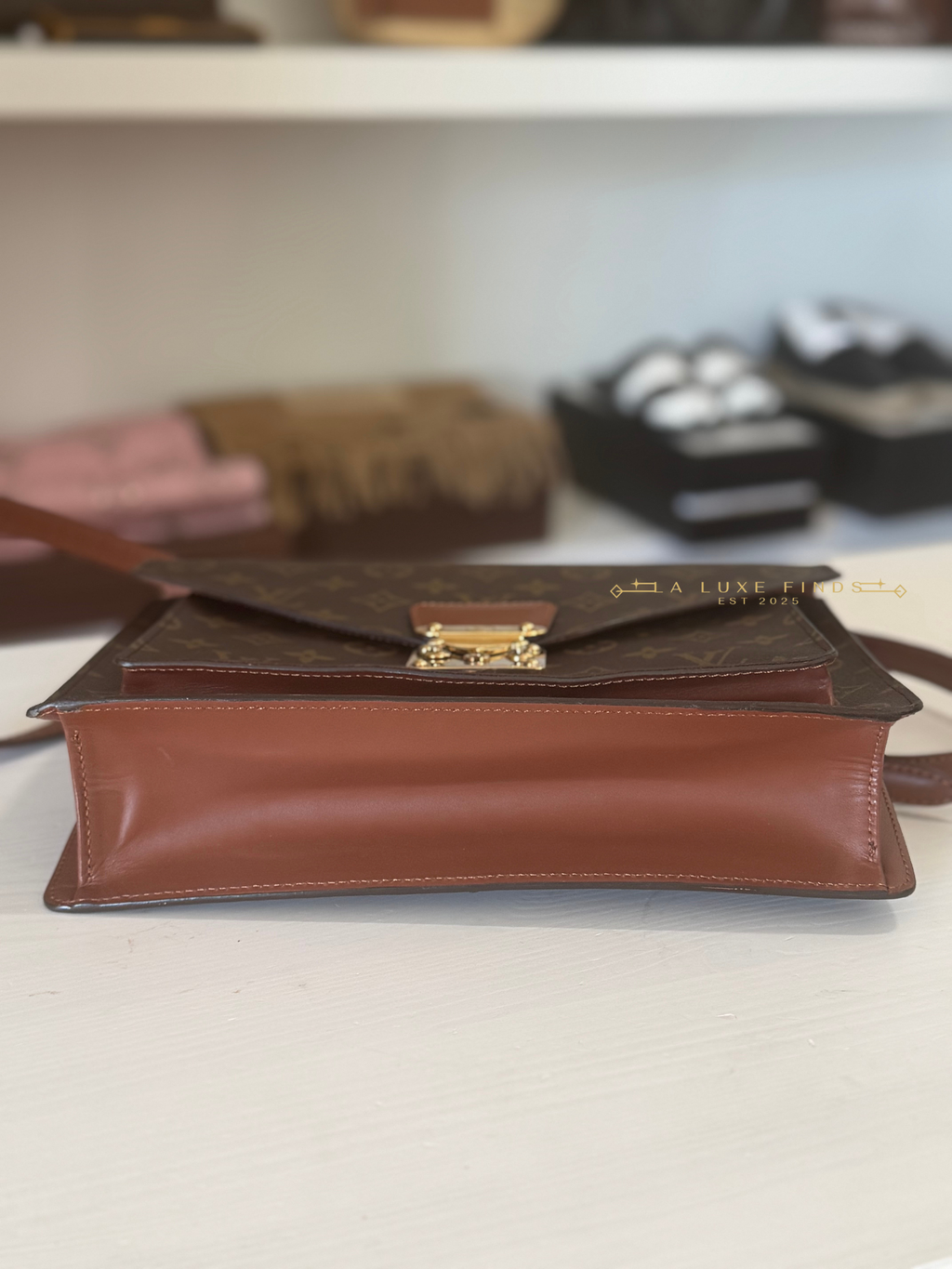 Louis Vuitton 1990 Monogram Monceau 28