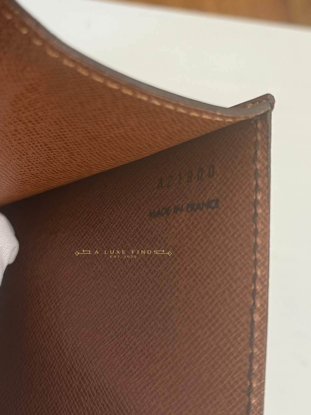 Louis Vuitton 1990 Monogram Monceau 28