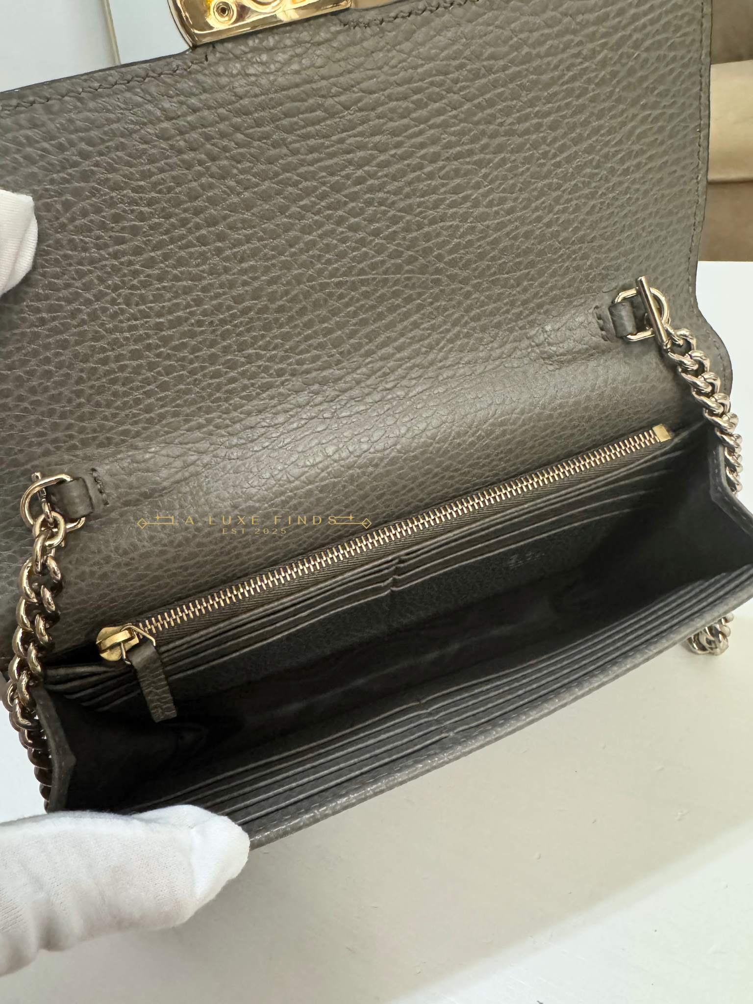 GUCCI Interlocking GG Wallet On Chain