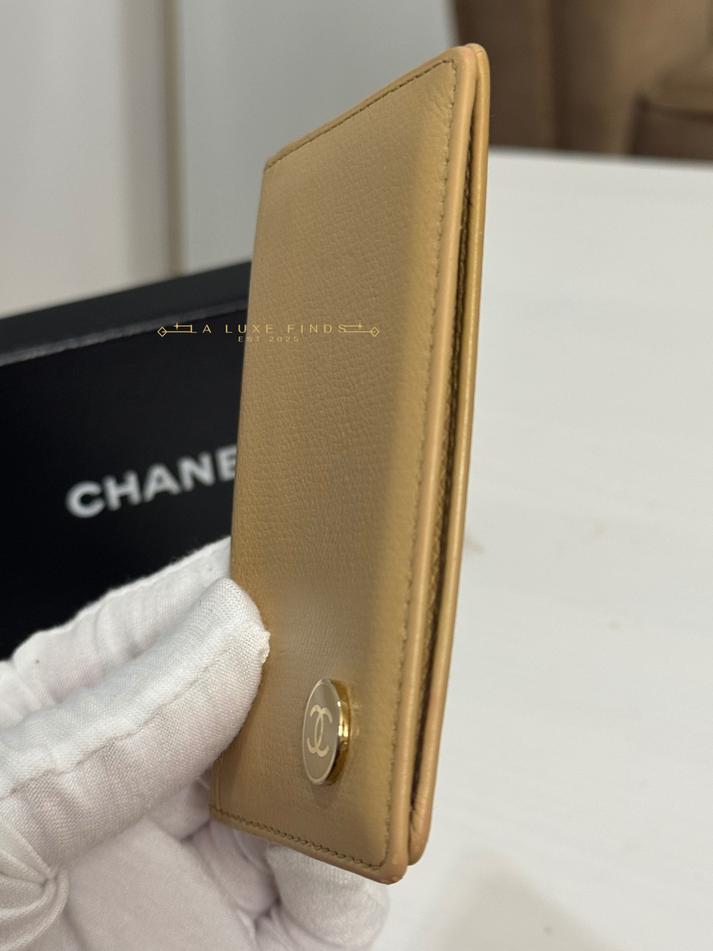 CHANEL Bi-fold Card Holder