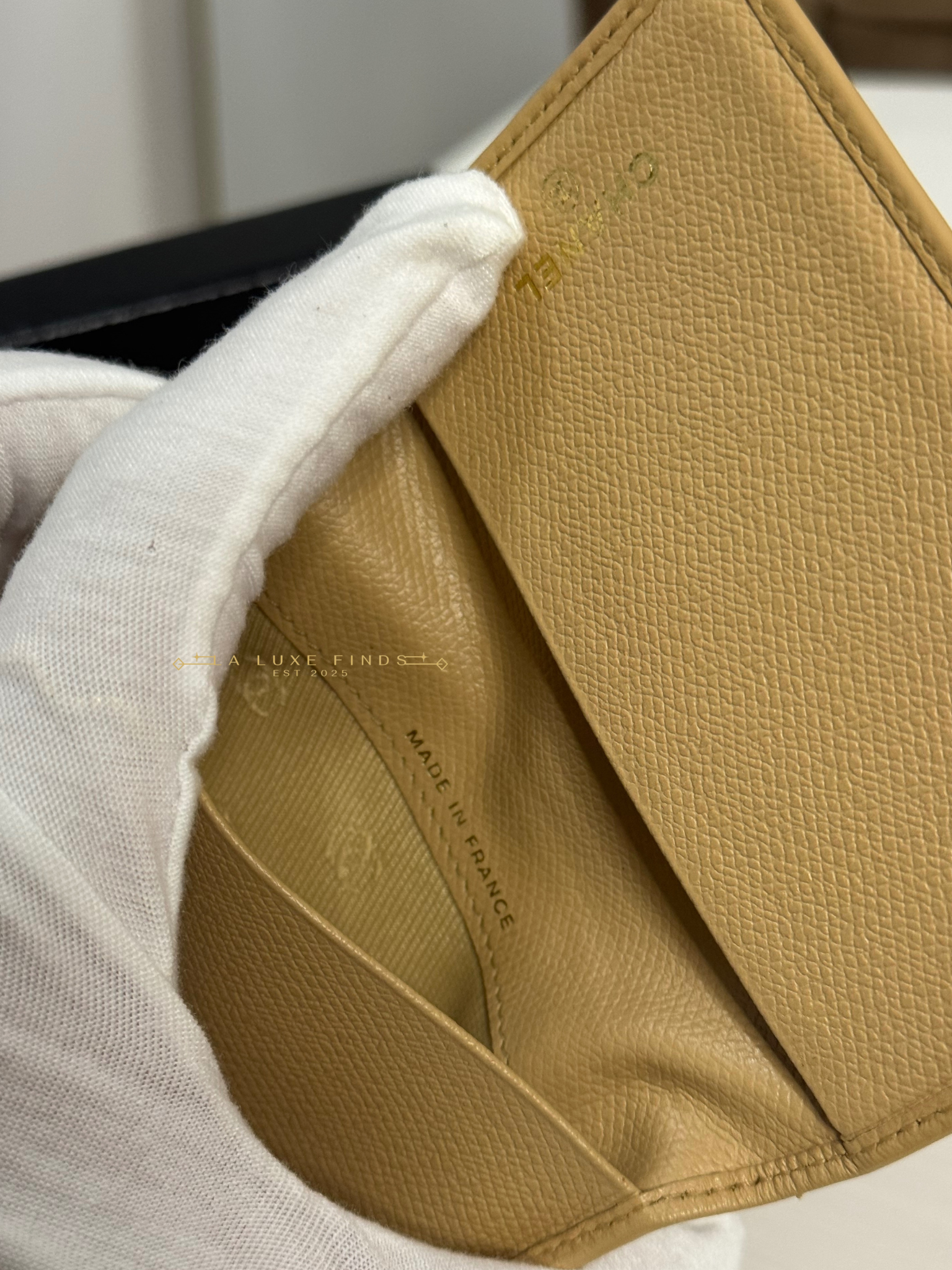 CHANEL Bi-fold Card Holder