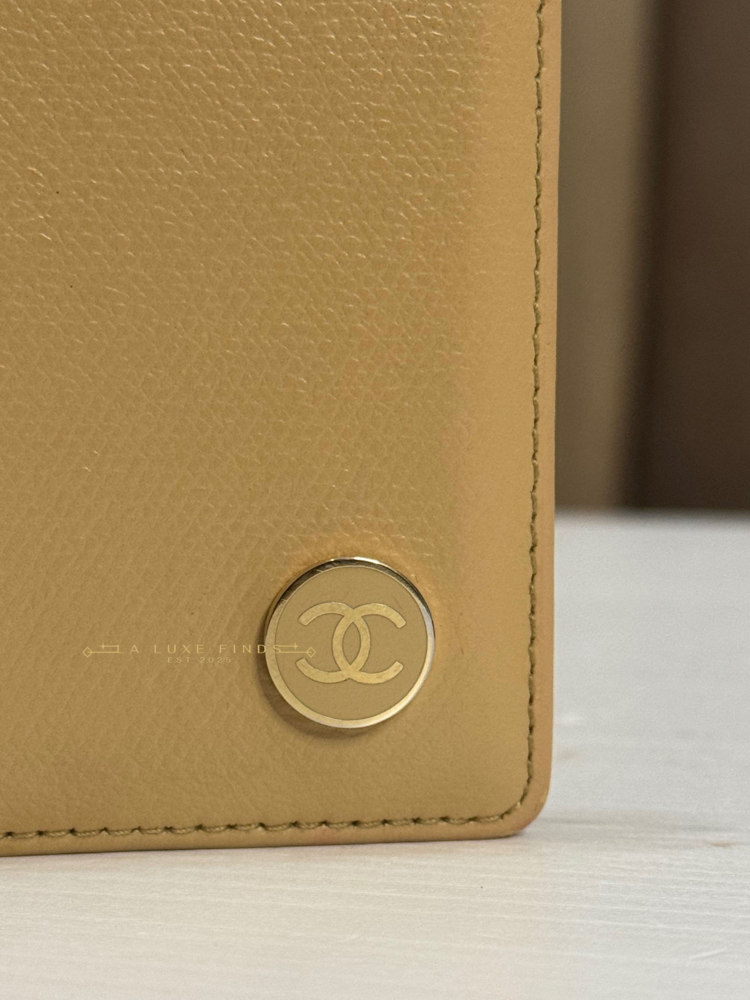 CHANEL Bi-fold Card Holder