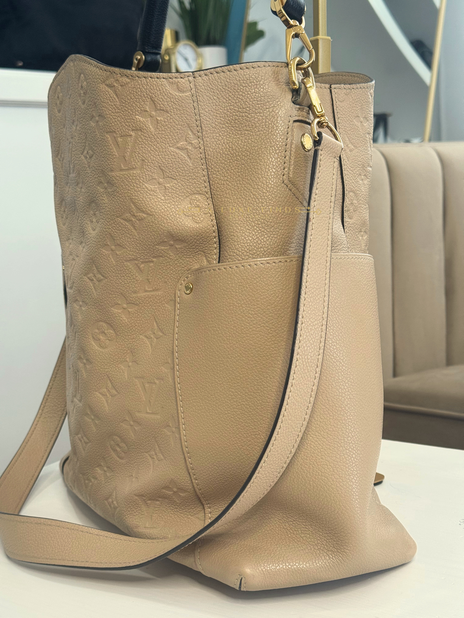 LOUIS VUITTON Empreinte Bagatelle Dune