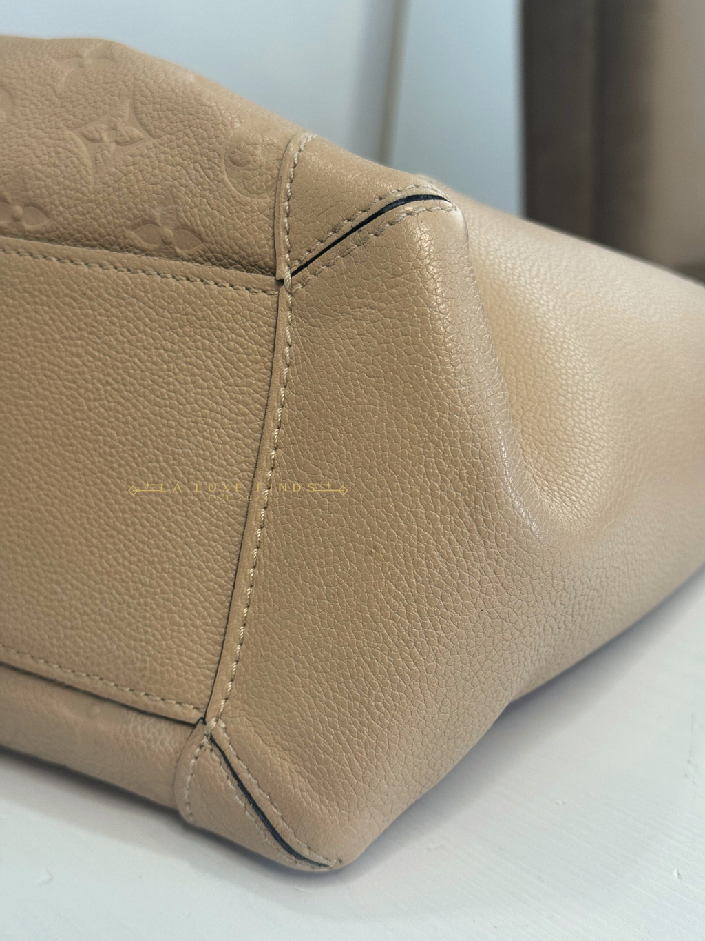 LOUIS VUITTON Empreinte Bagatelle Dune