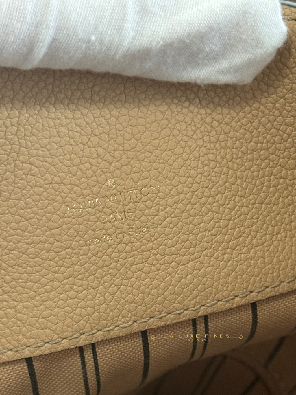 LOUIS VUITTON Empreinte Bagatelle Dune