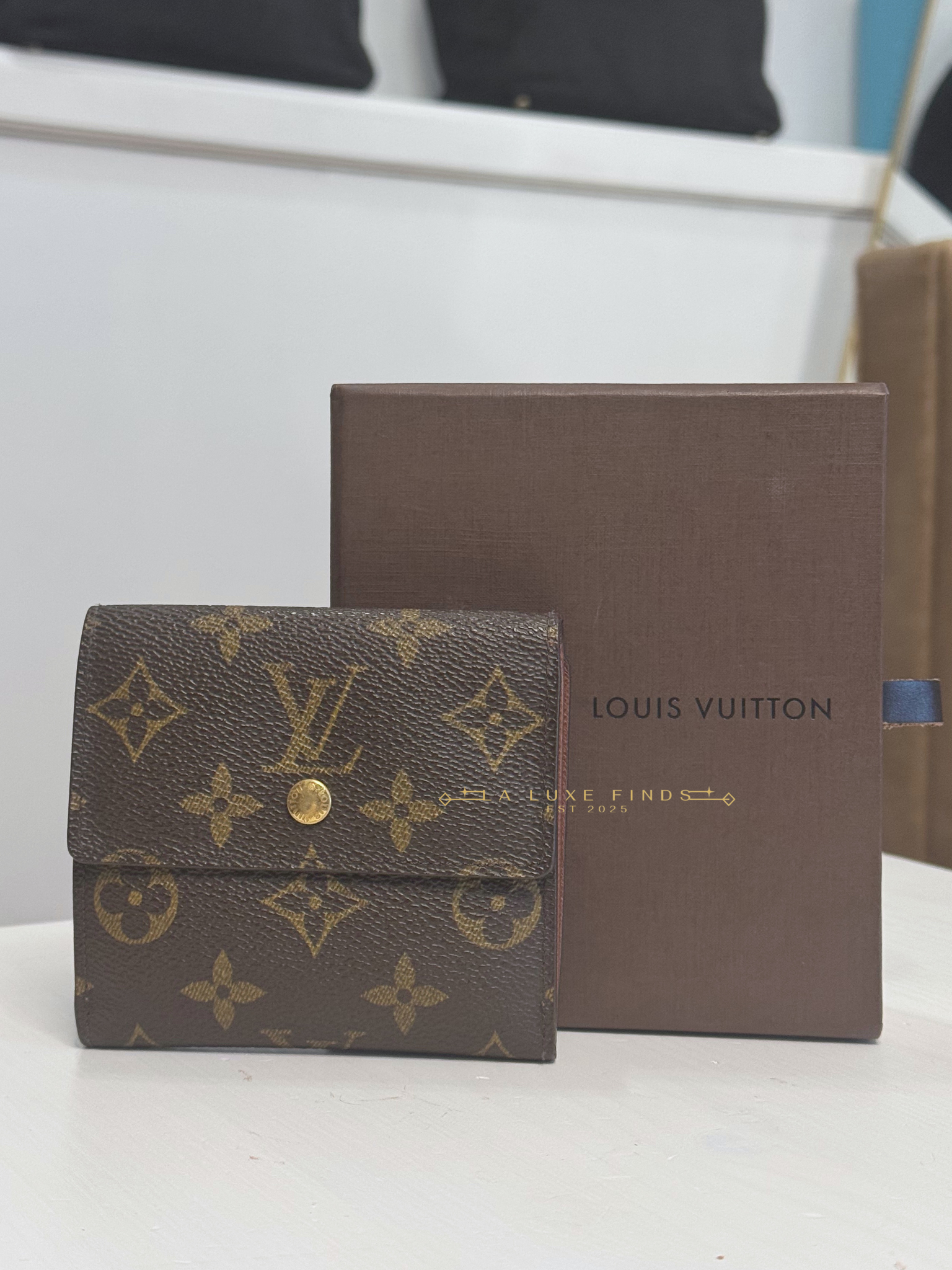 LOUIS VUITTON Monogram Elise Trifold Wallet