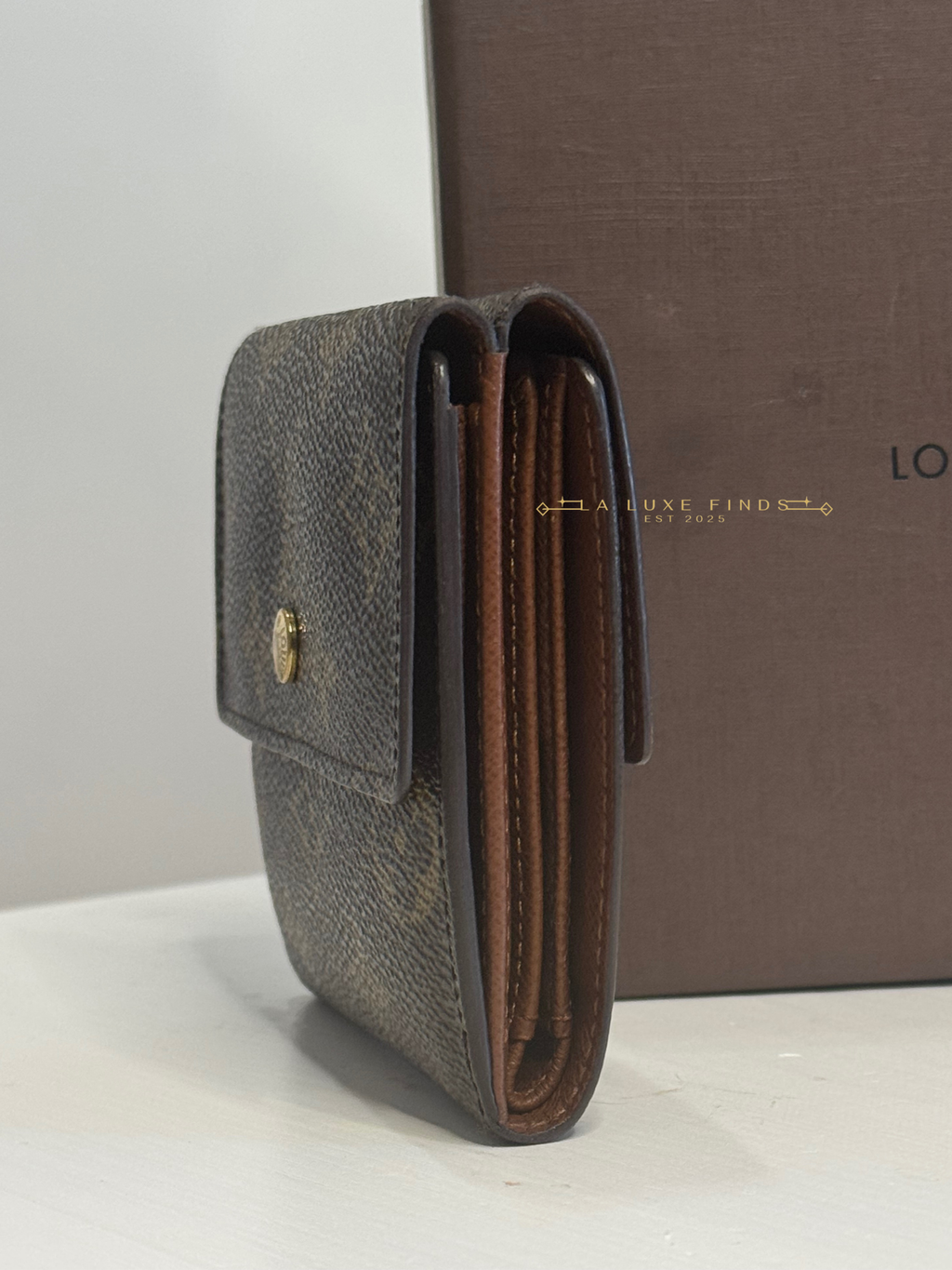 LOUIS VUITTON Monogram Elise Trifold Wallet