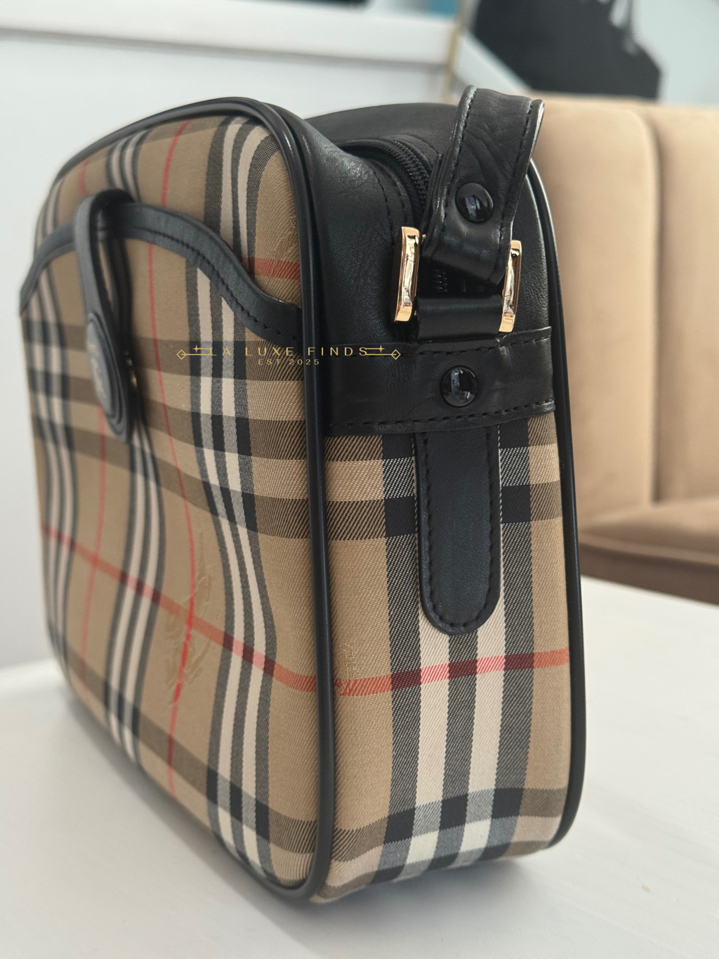 BURBERRY Nova Check Shoulder Bag