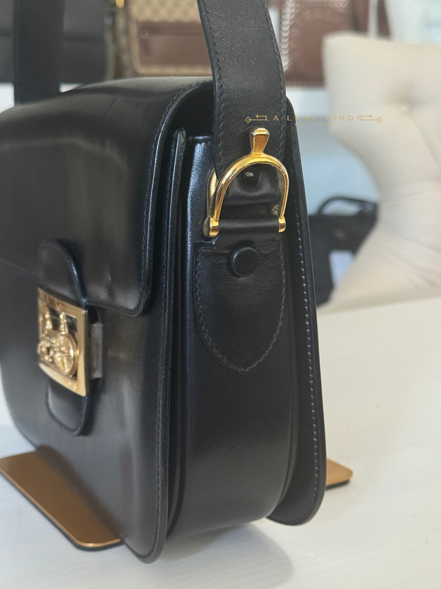 CELINE Horse Carriage Shoulder Bag