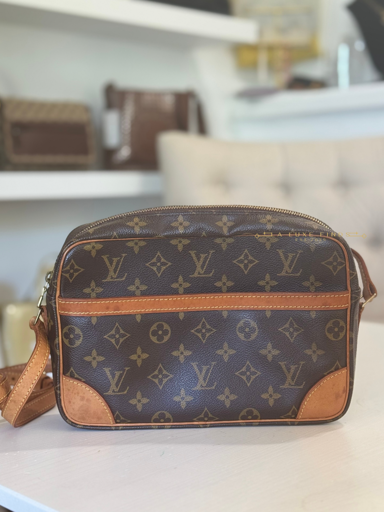LOUIS VUITTON 2000 Trocadero 25