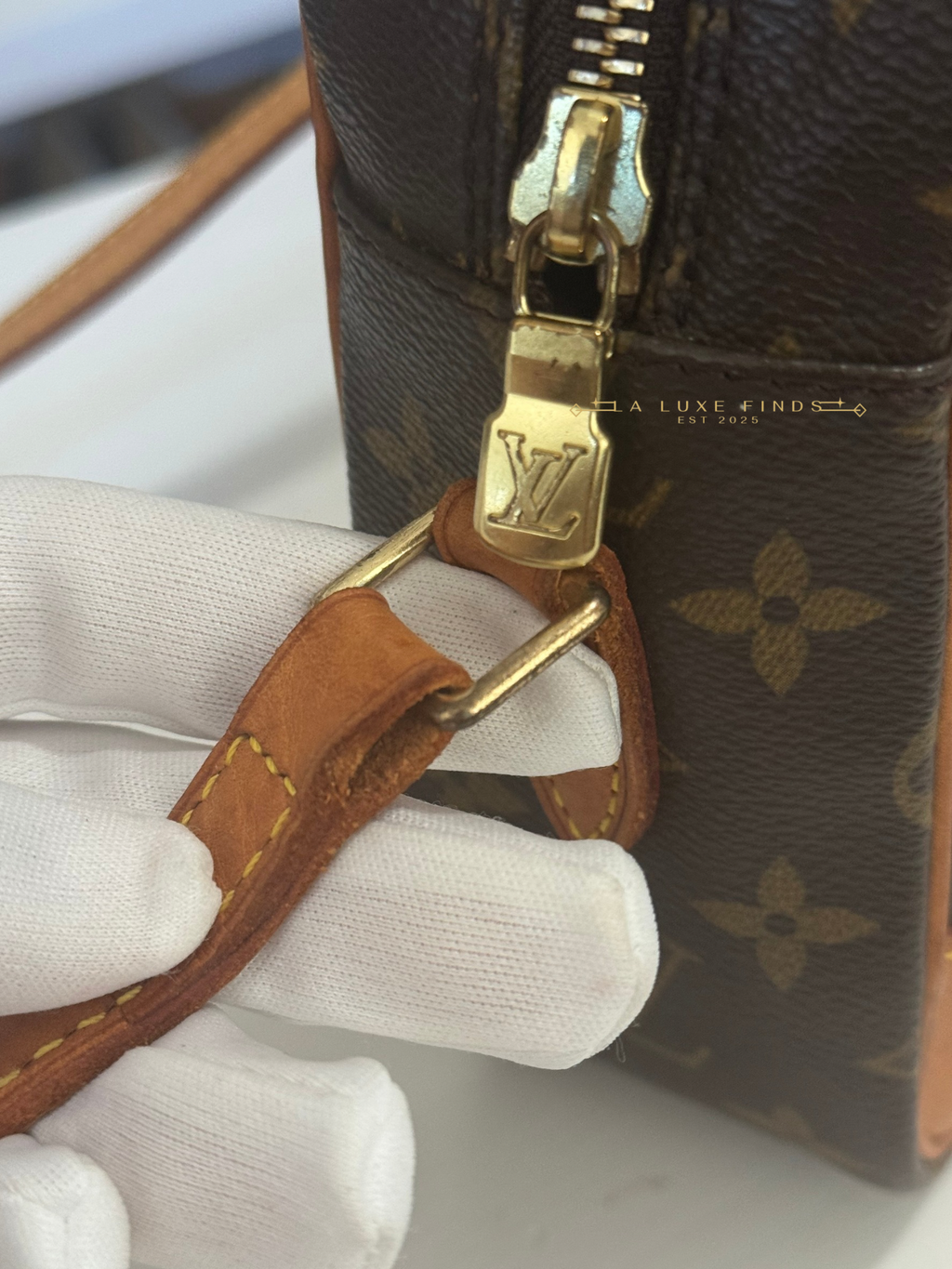 LOUIS VUITTON 2000 Trocadero 25