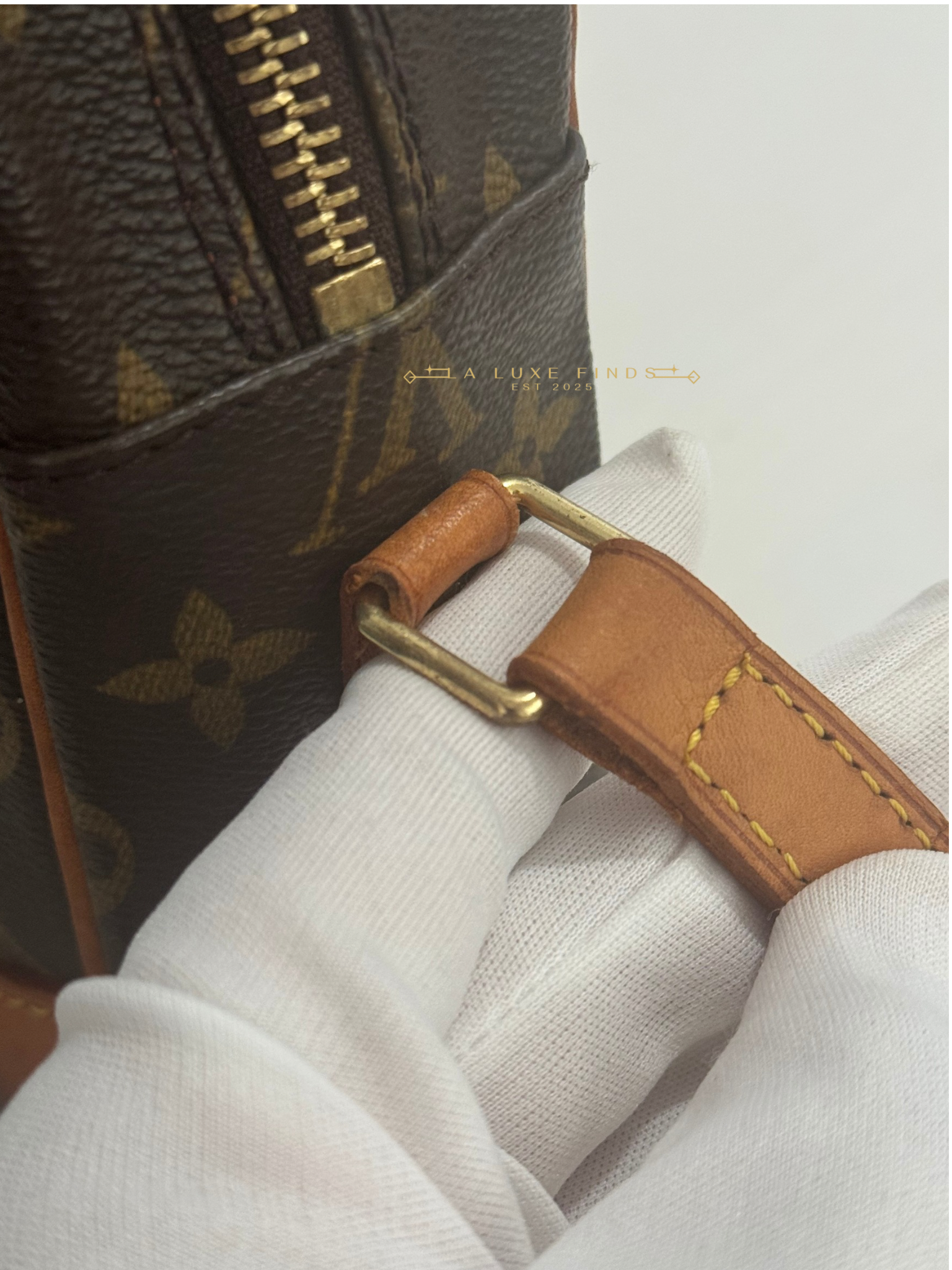 LOUIS VUITTON 2000 Trocadero 25