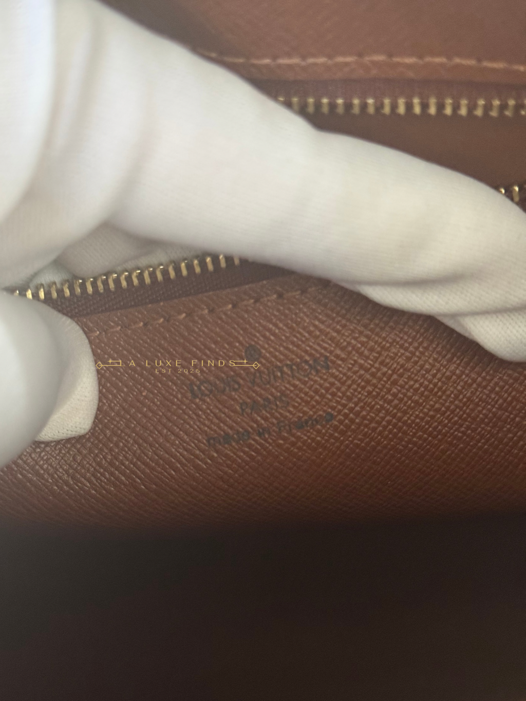 LOUIS VUITTON 2000 Trocadero 25