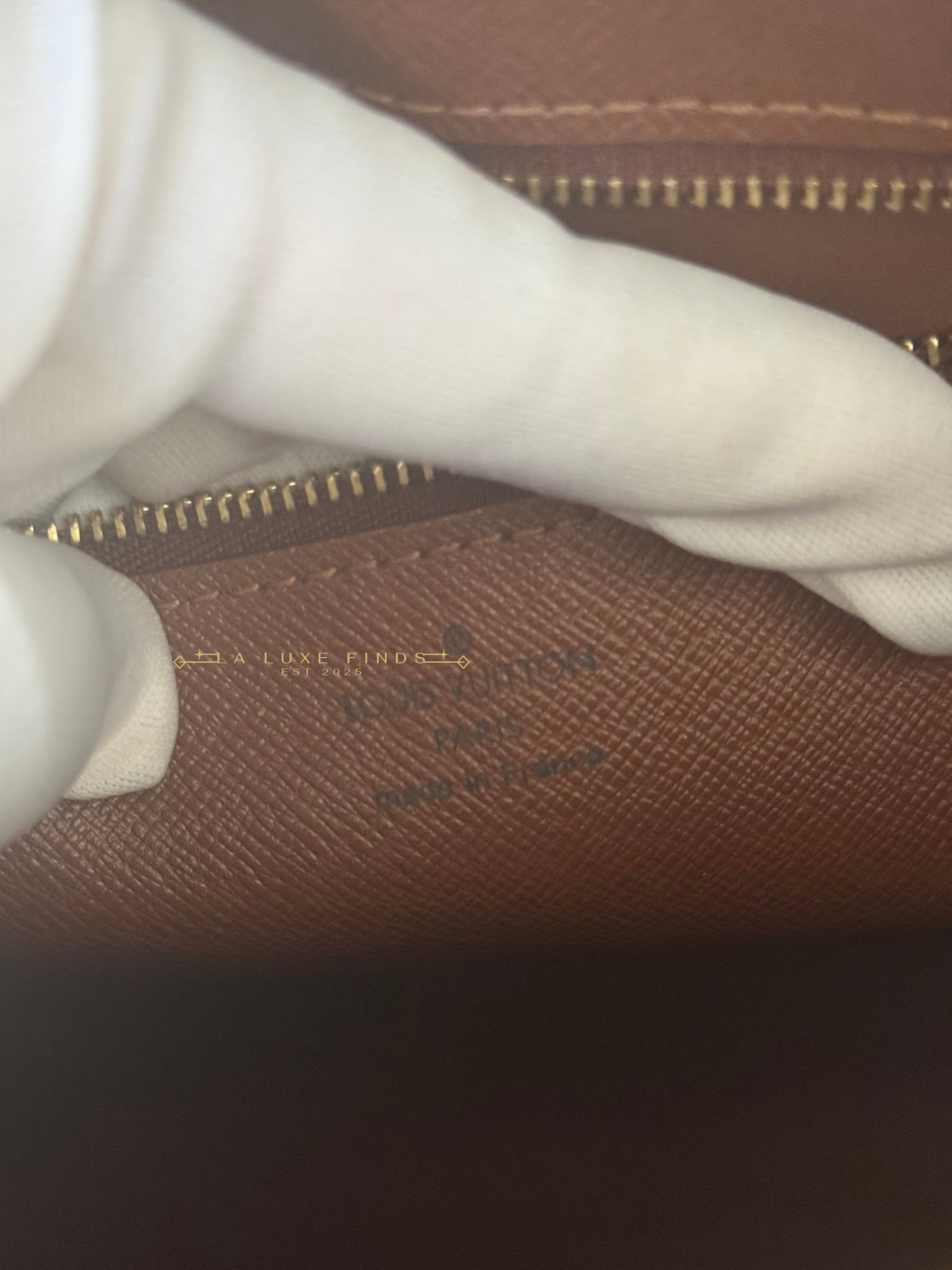 LOUIS VUITTON 2000 Trocadero 25