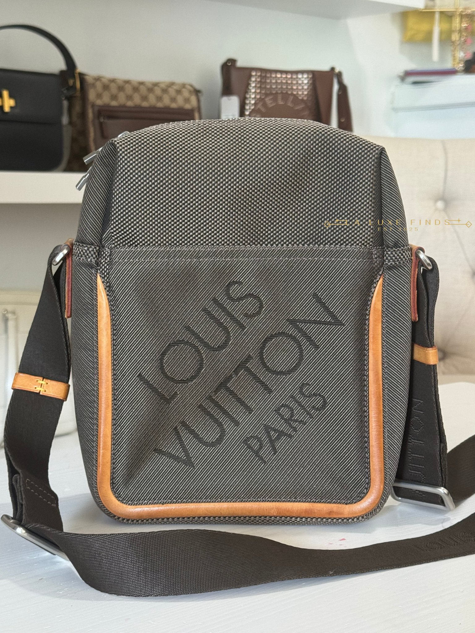 LOUIS VUITTON 2005 Citadin Geant Messenger Bag