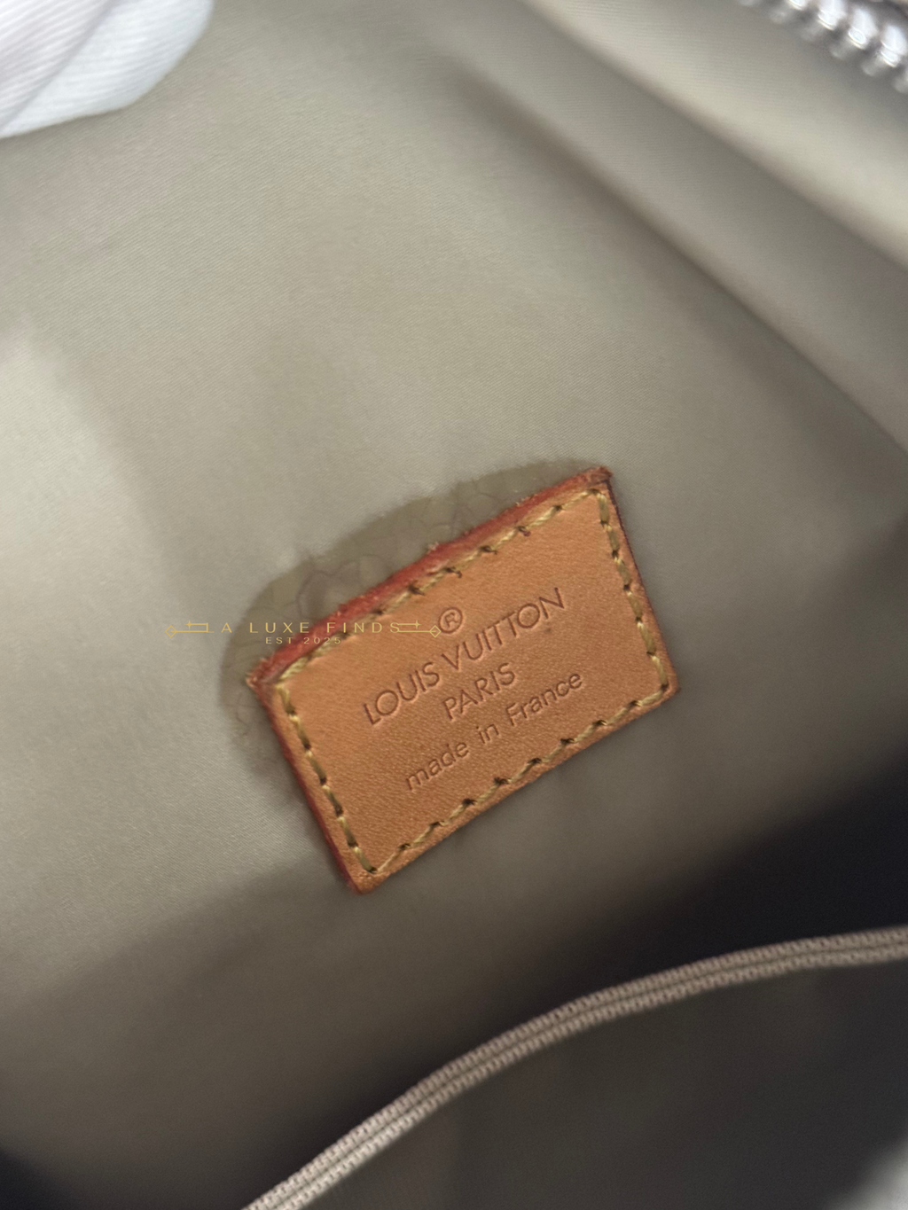 LOUIS VUITTON 2005 Citadin Geant Messenger Bag