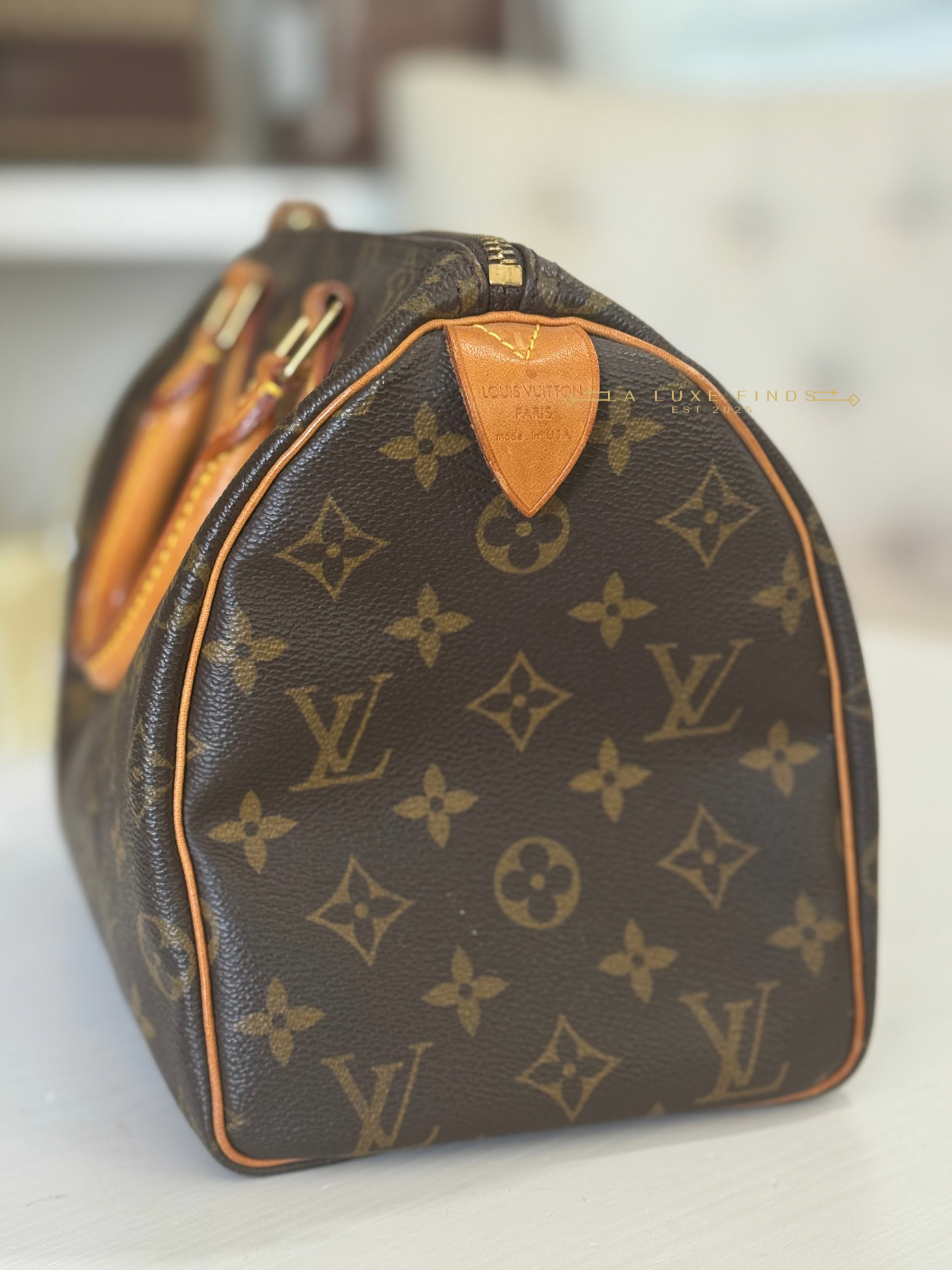 LOUIS VUITTON 1998 Monogram Speedy 25