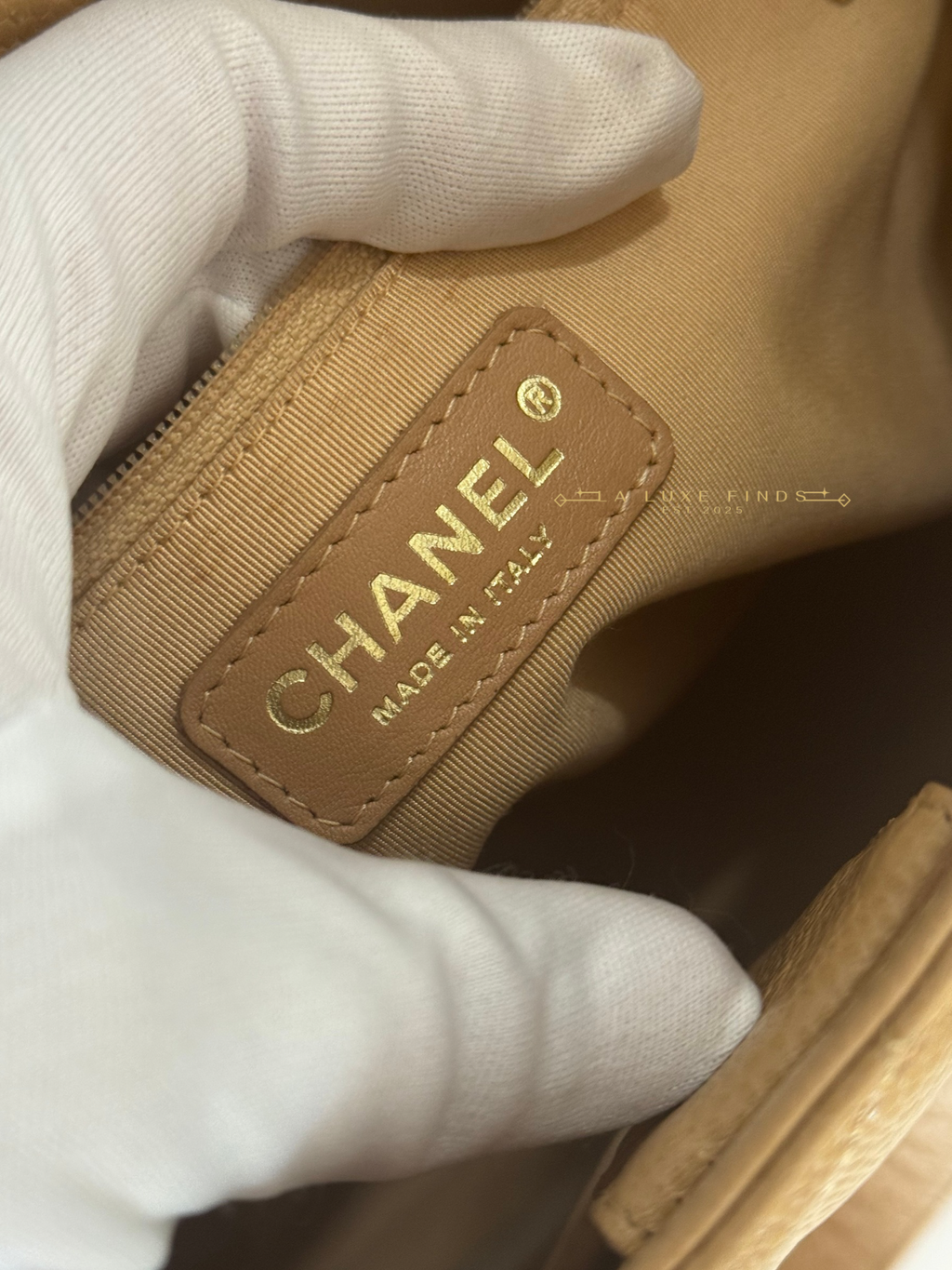CHANEL 2005 Caviar Quilted Petite Shopping Tote