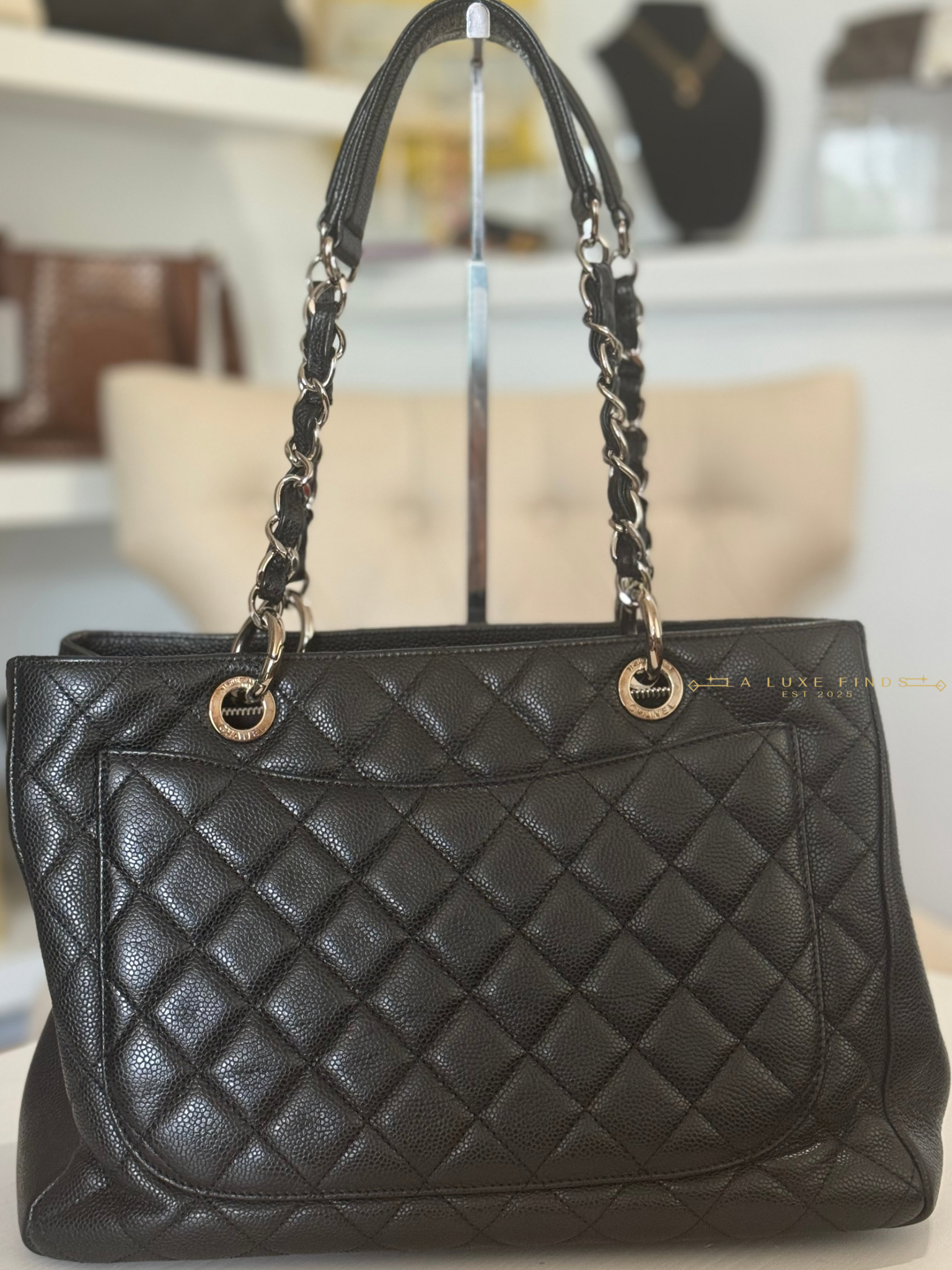 CHANEL 2010 Caviar Grand Shopping Tote