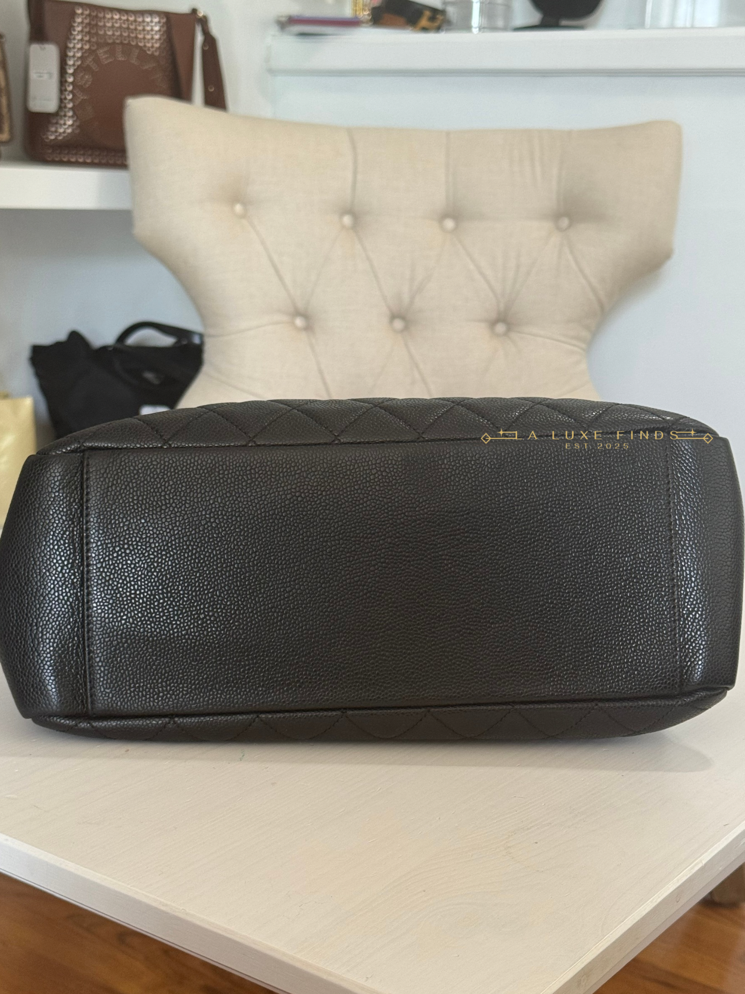 CHANEL 2010 Caviar Grand Shopping Tote
