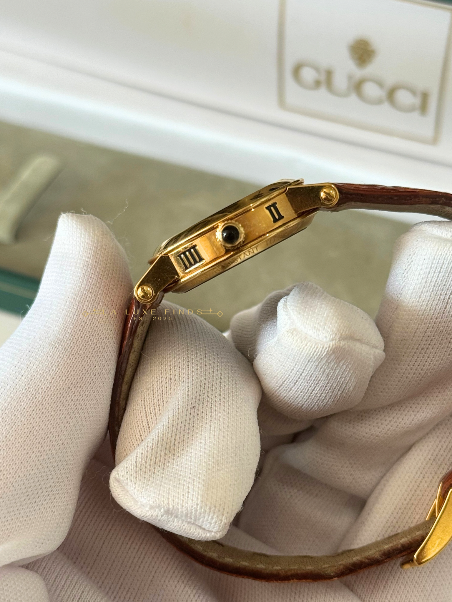 GUCCI 7200L 26mm Women’s Watch