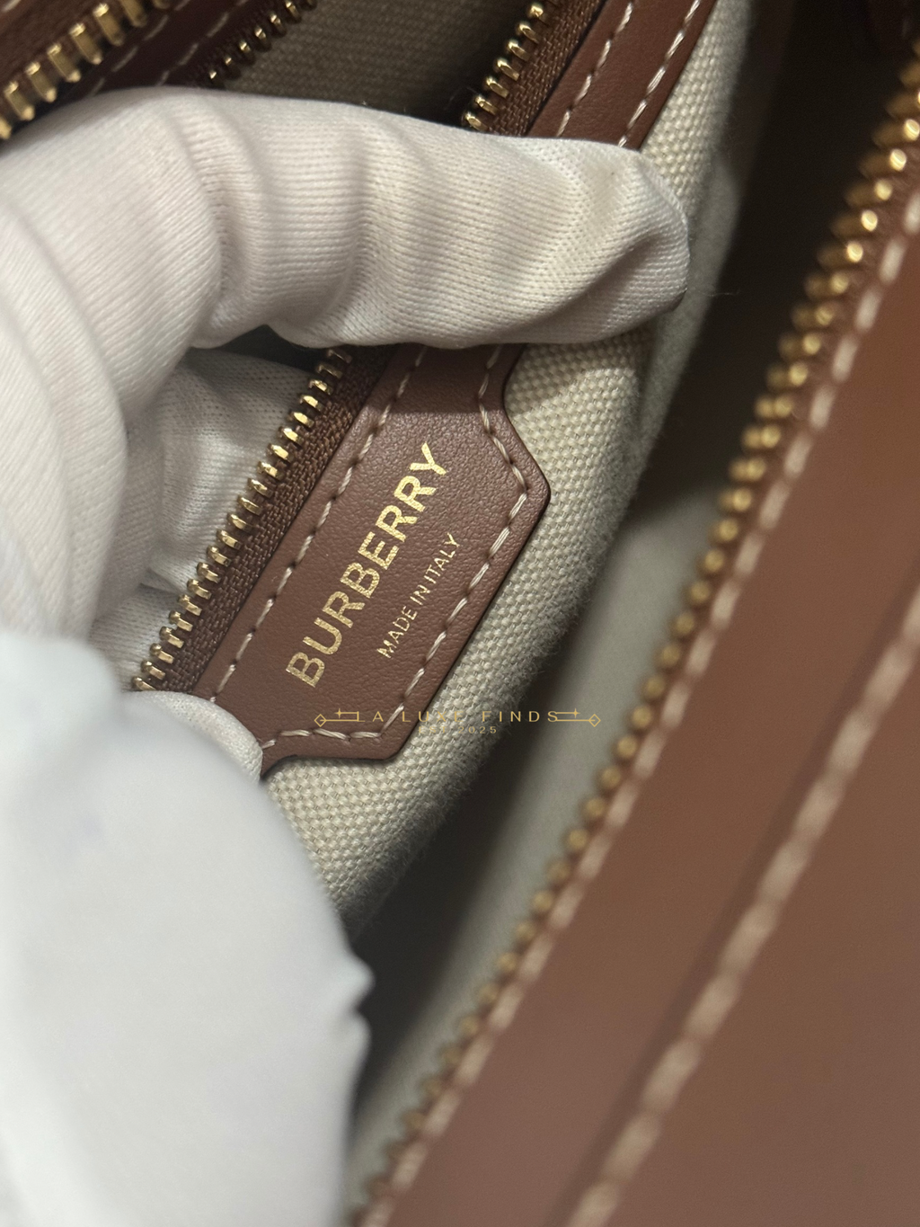 BURBERRY 2Way Small Pocket Bag