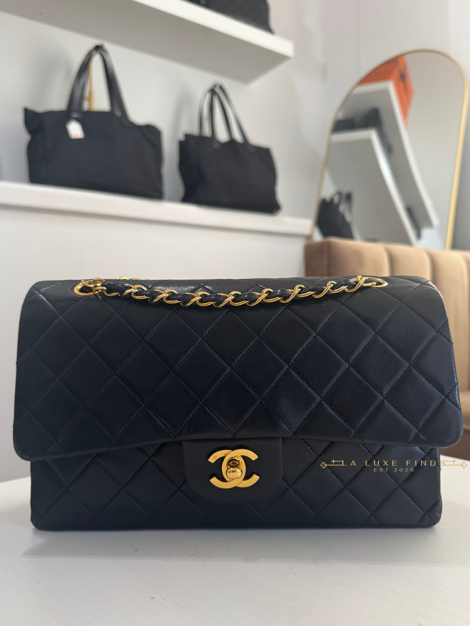 CHANEL 1991 Classic Double Flap Lambskin 25
