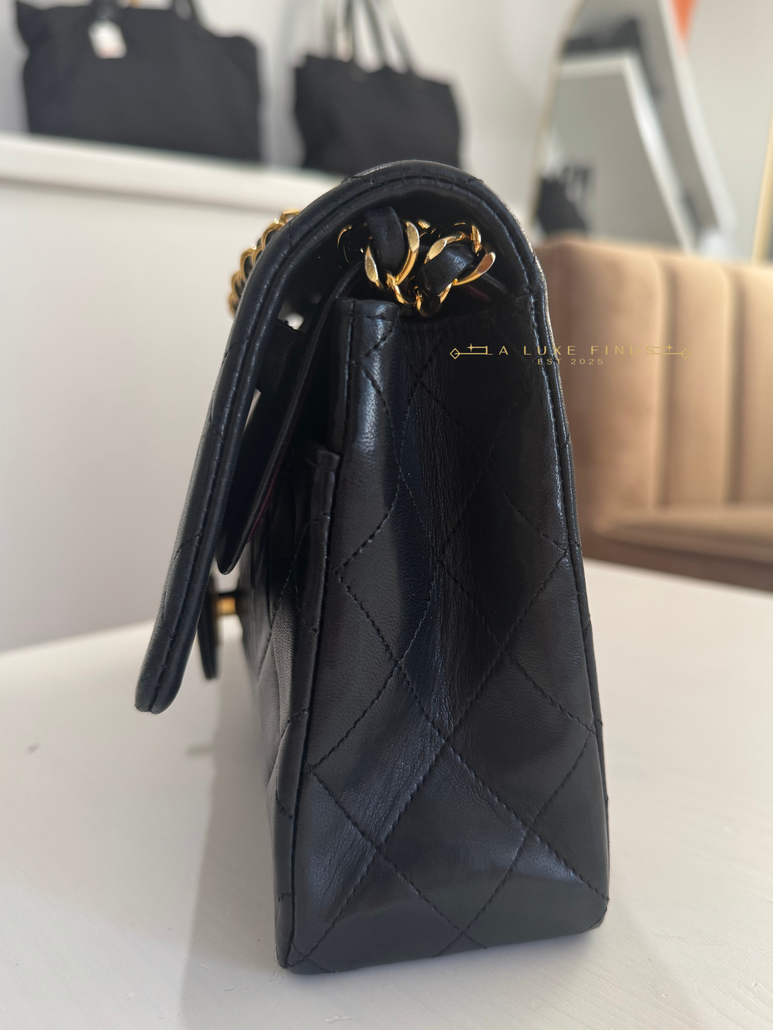 CHANEL 1991 Classic Double Flap Lambskin 25