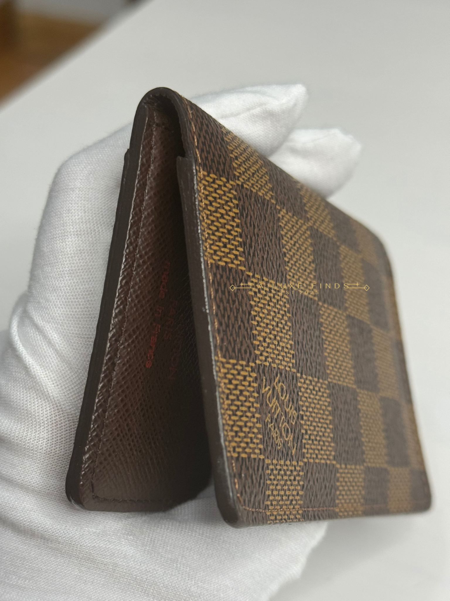 LOUIS VUITTON 2006 Damier Ebene Bi-fold Card Holder