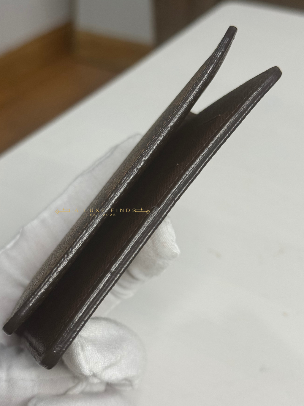 LOUIS VUITTON 2006 Damier Ebene Bi-fold Card Holder