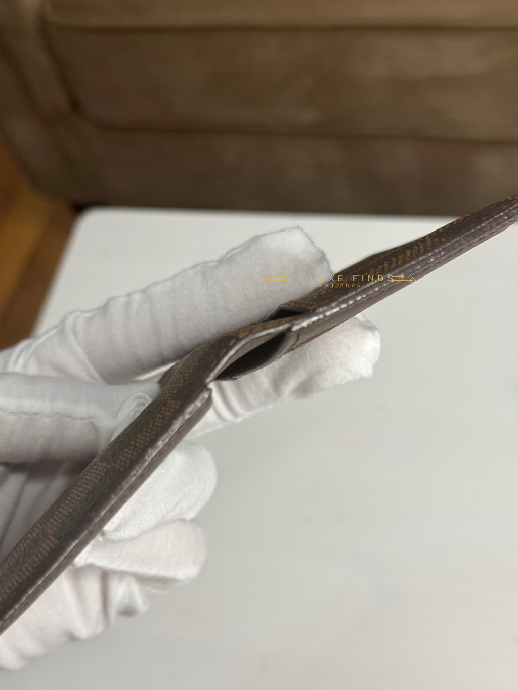 LOUIS VUITTON 2006 Damier Ebene Bi-fold Card Holder