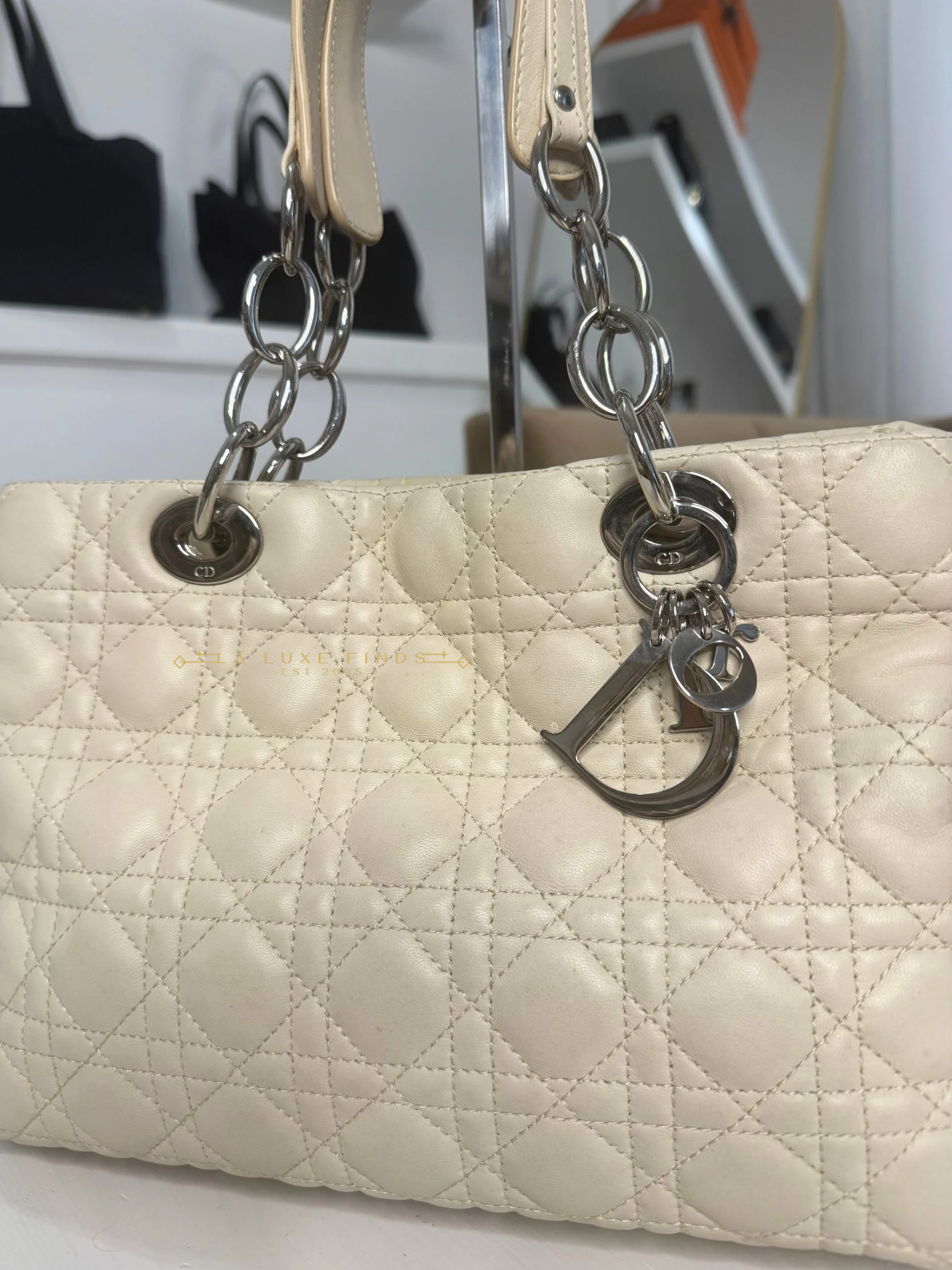 DIOR Soft Chain Tote Cannage Quilt Lambskin