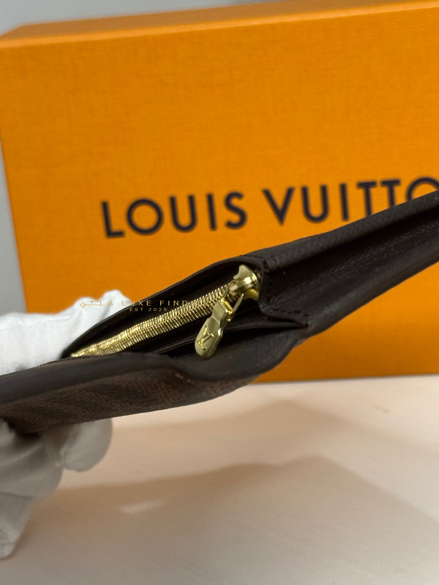 LOUIS VUITTON 2019 Damier Ebene Brazza Long Wallet