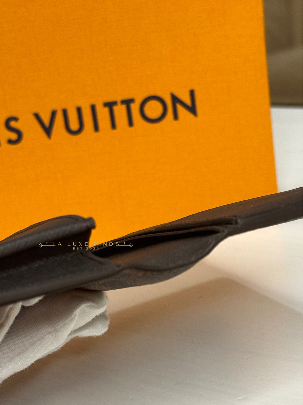 LOUIS VUITTON 2019 Damier Ebene Brazza Long Wallet