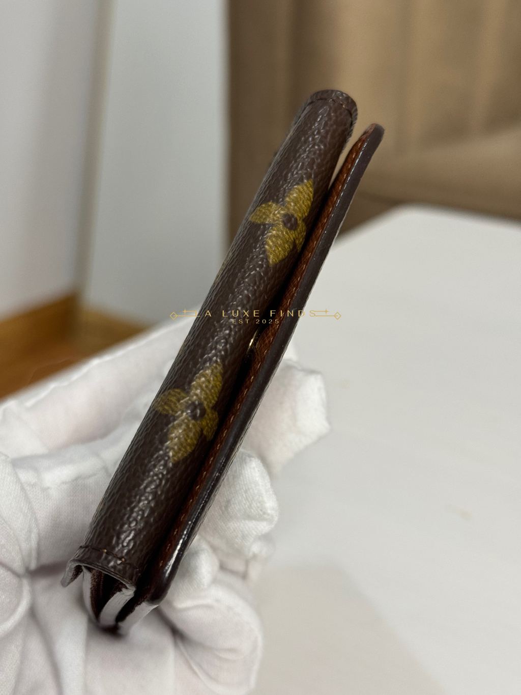 LOUIS VUITTON 2004 Monogram Ludlow Card Holder