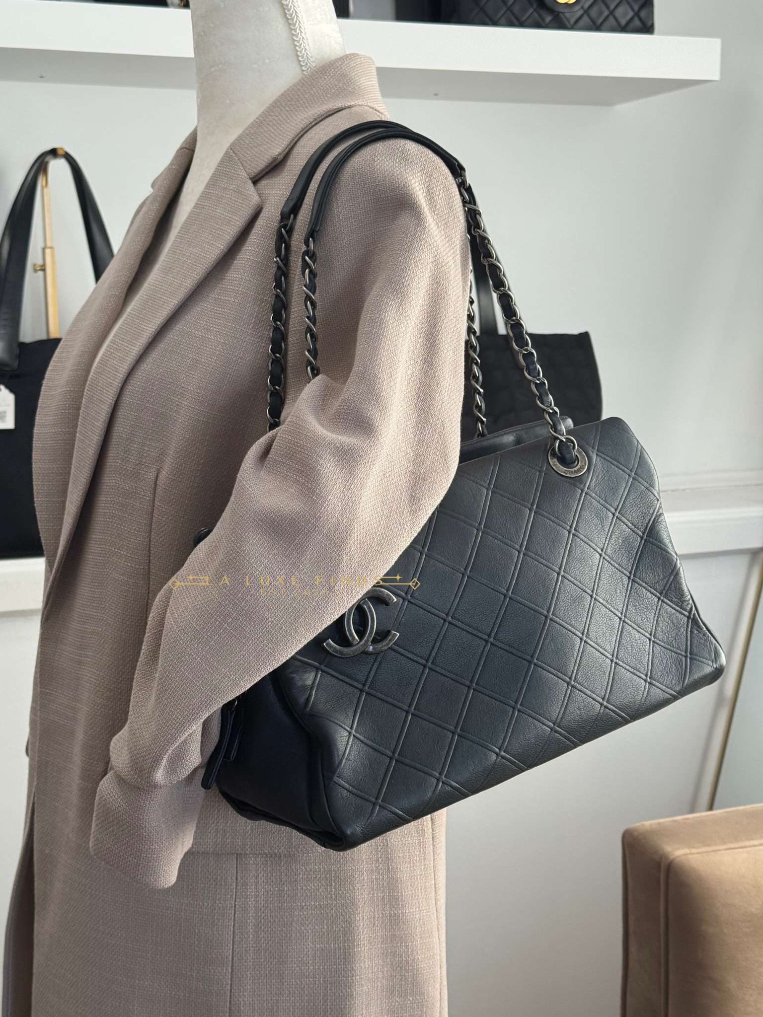 CHANEL 2014 CC Angle Chain Tote