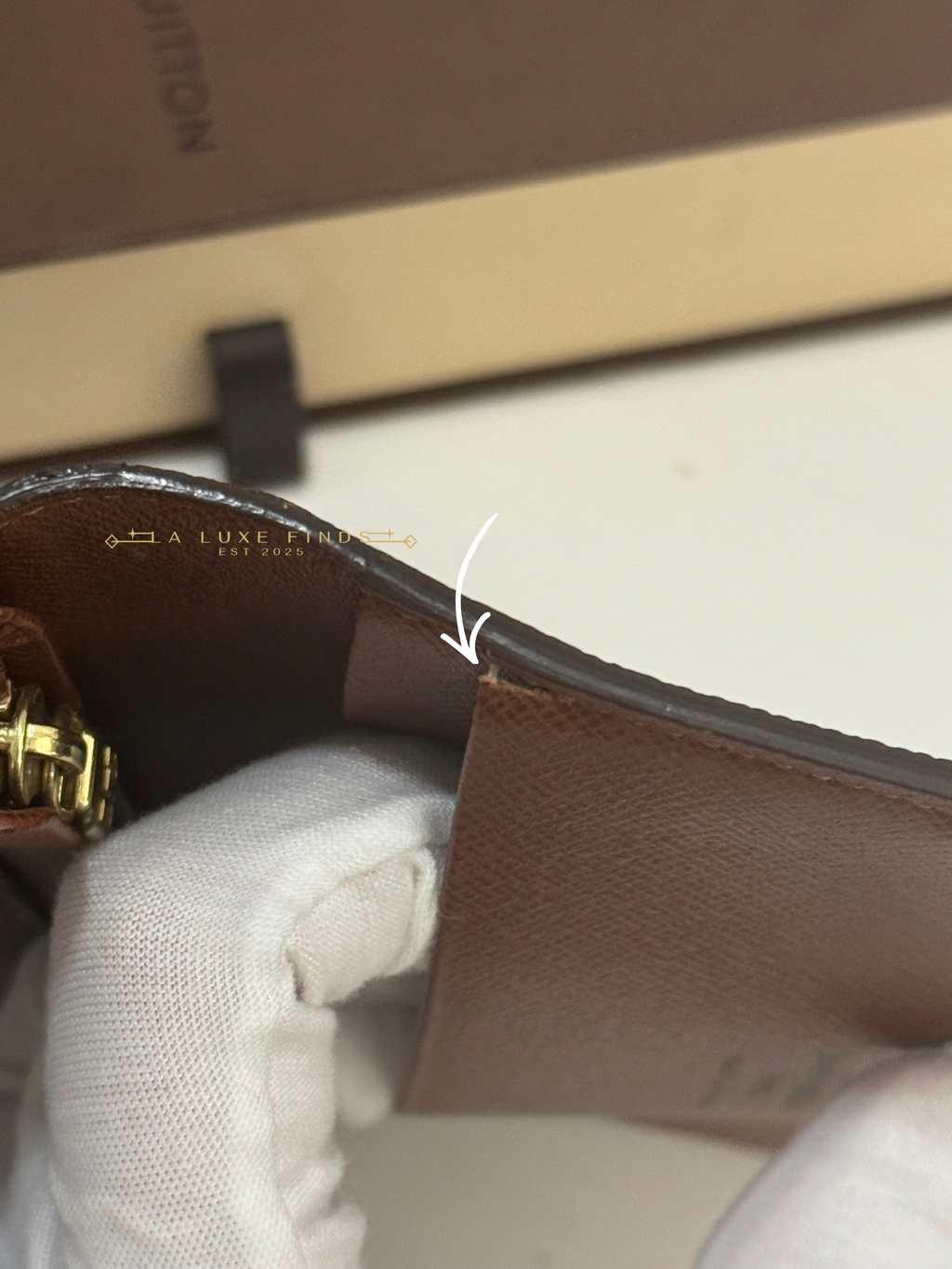 LOUIS VUITTON 2001 Monogram Compact Wallet